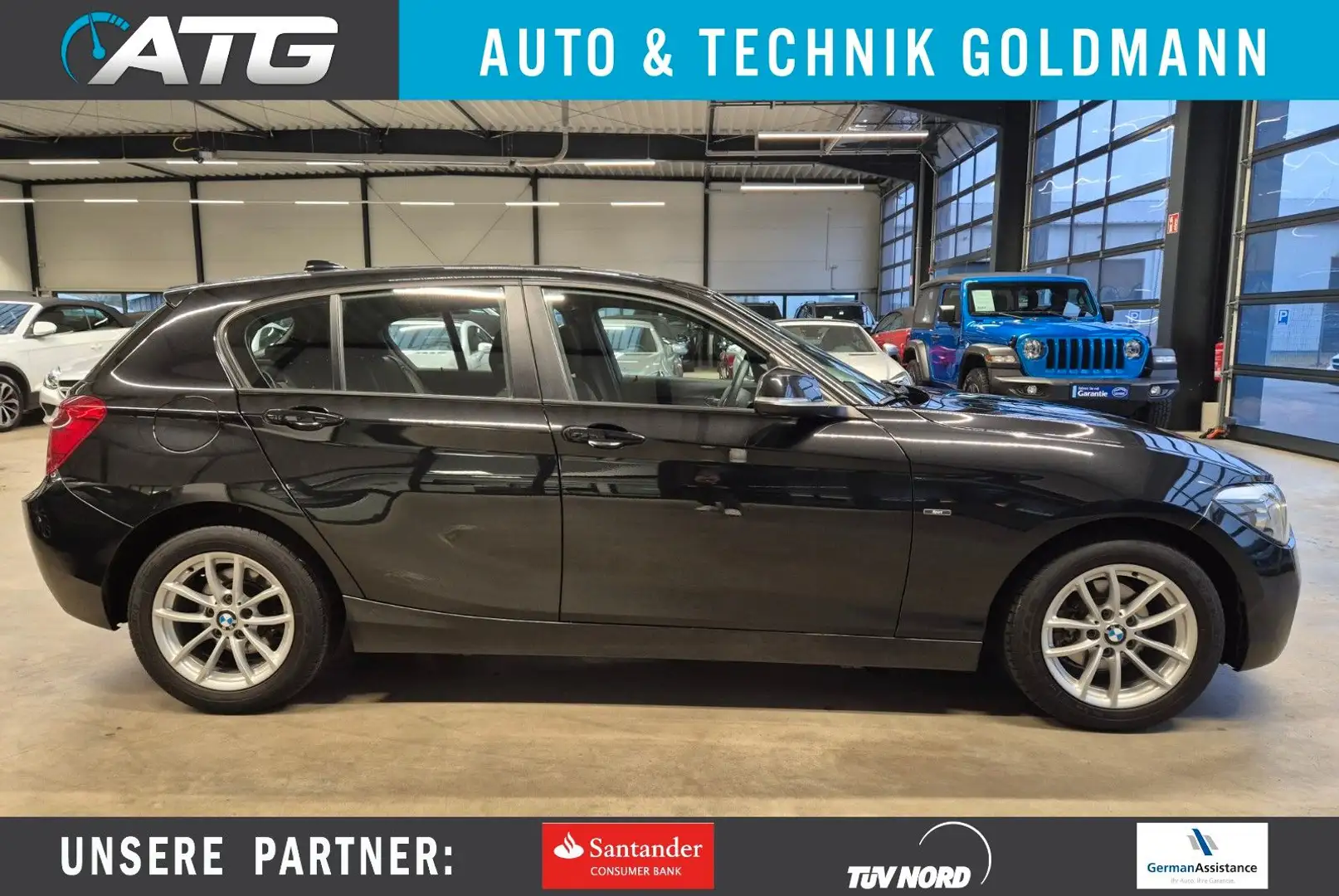 BMW 116 d AUTOMATIK SPORT LINE SITZHZ PDC TÜV 2027 Schwarz - 1