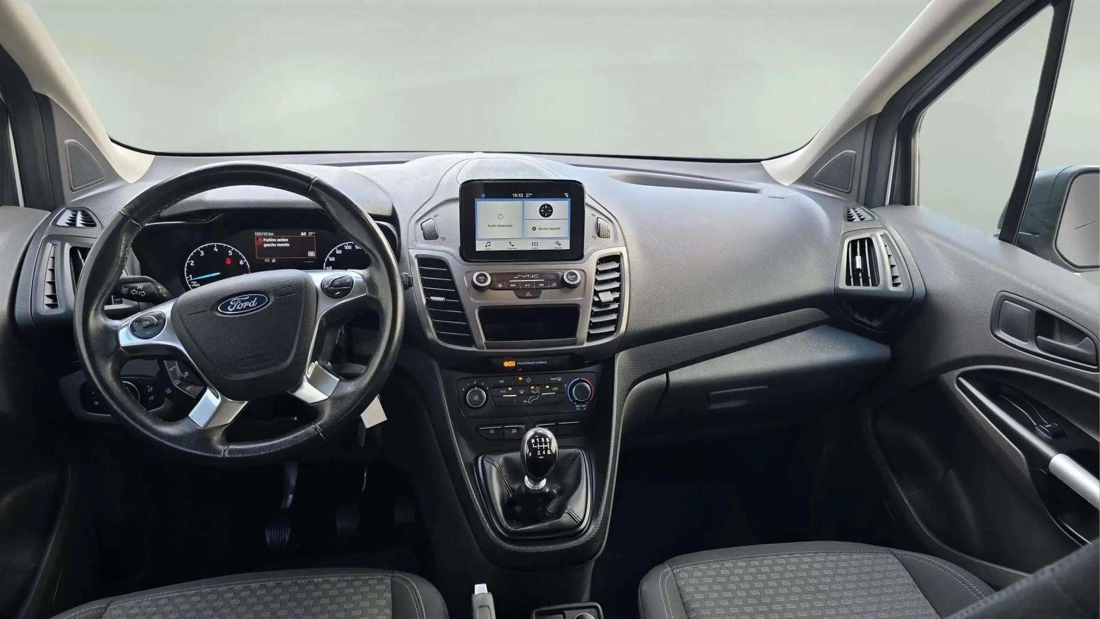 Ford Tourneo Connect Tourneo Connect 1.0 EcoBoost Titanium (EU6.2) — photo 13