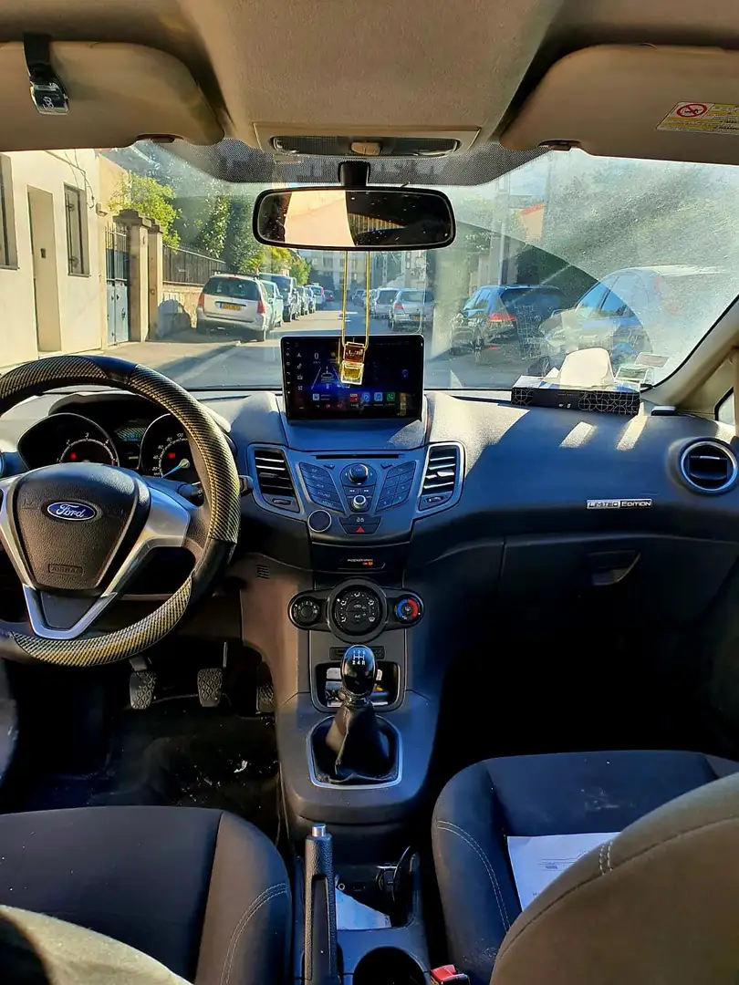 Ford Fiesta Fiesta 1.6 TDCi 95 FAP Trend Noir - 2