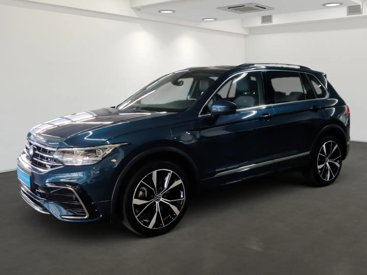 Volkswagen Tiguan 1.4 TSI RLine DSG Blau - 2