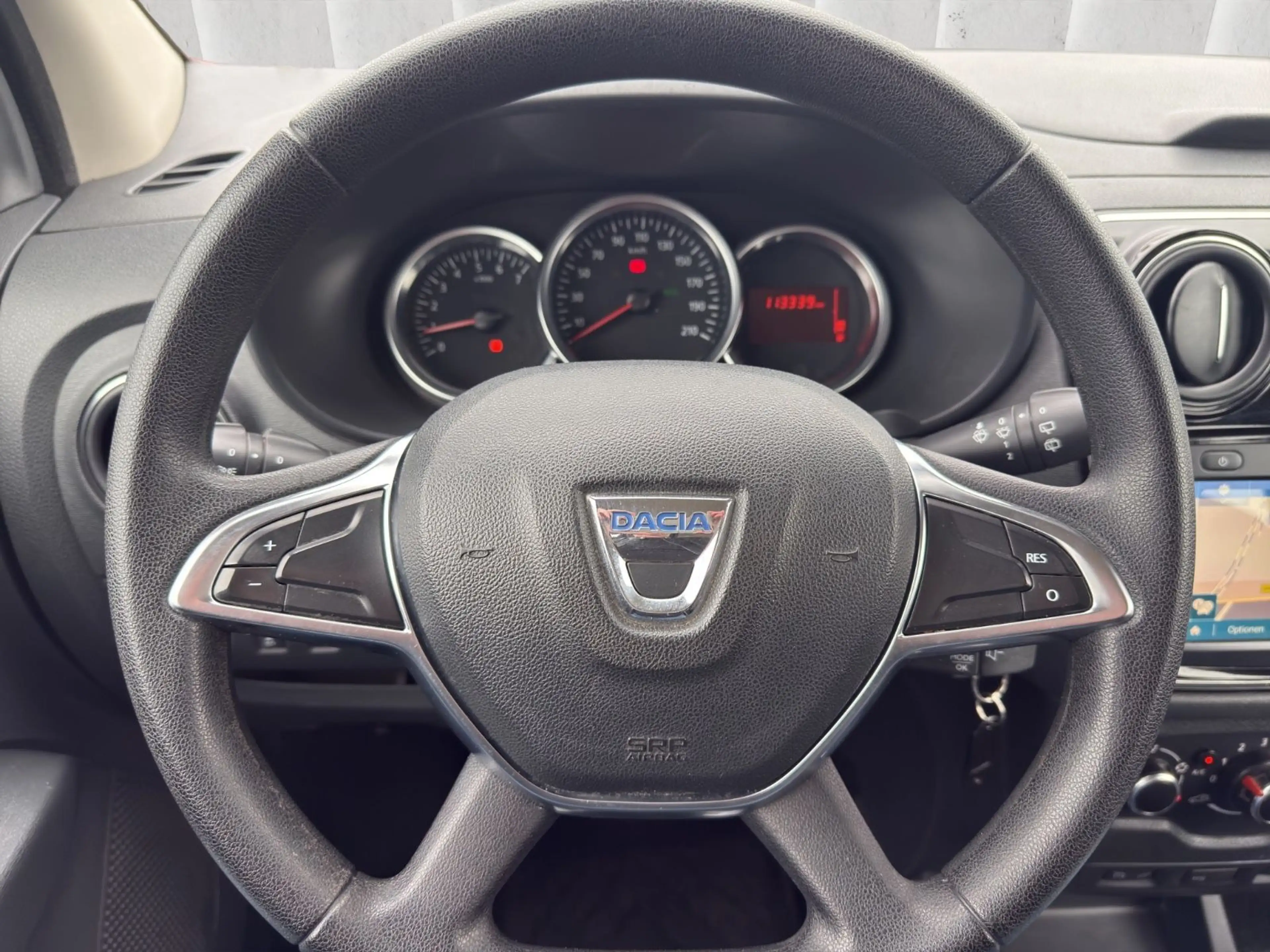 Dacia Lodgy Comfort*7 Sitze*Cam*Navi*Tempomat — photo 15