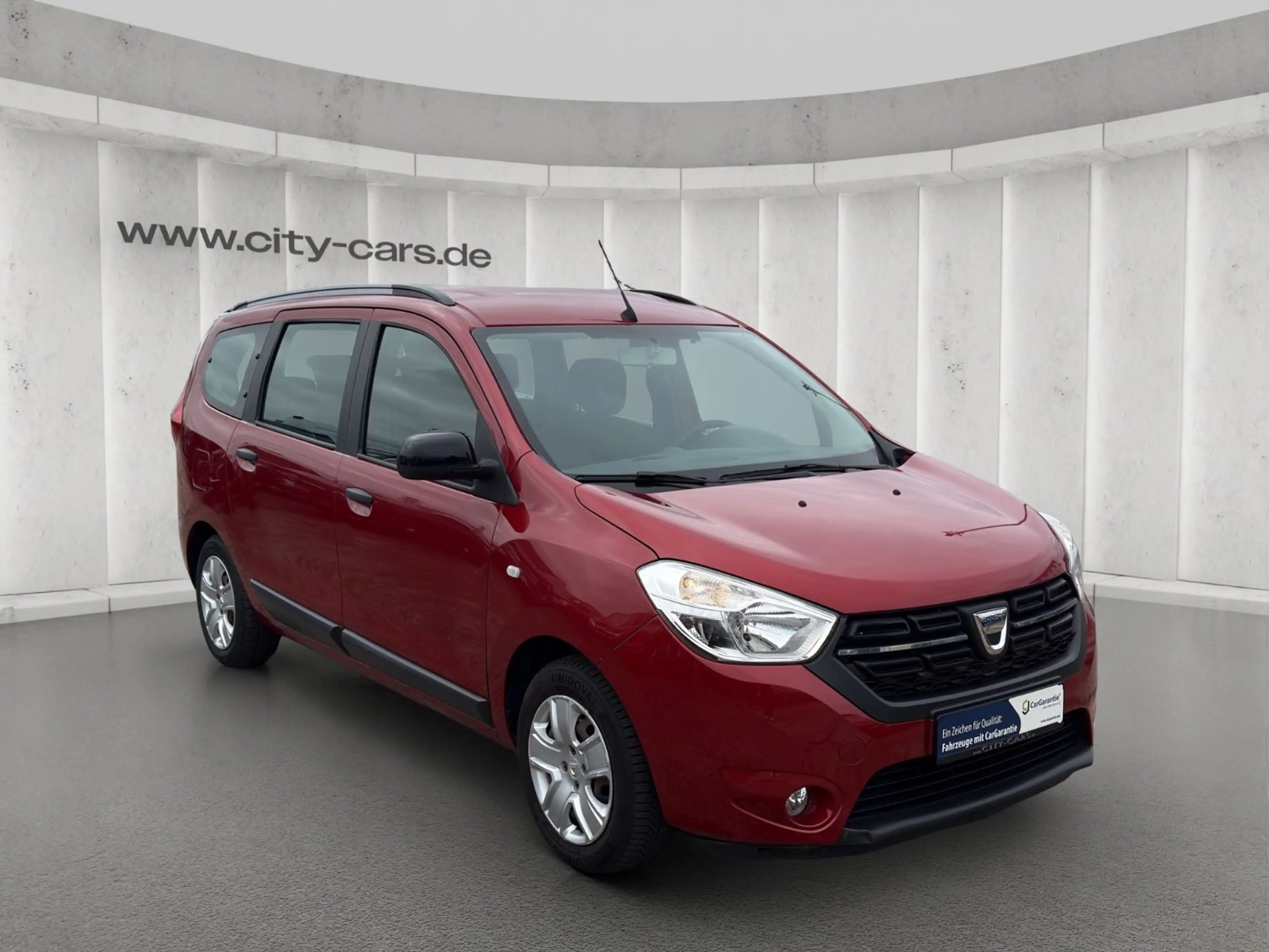 Dacia Lodgy Comfort*7 Sitze*Cam*Navi*Tempomat — photo 8