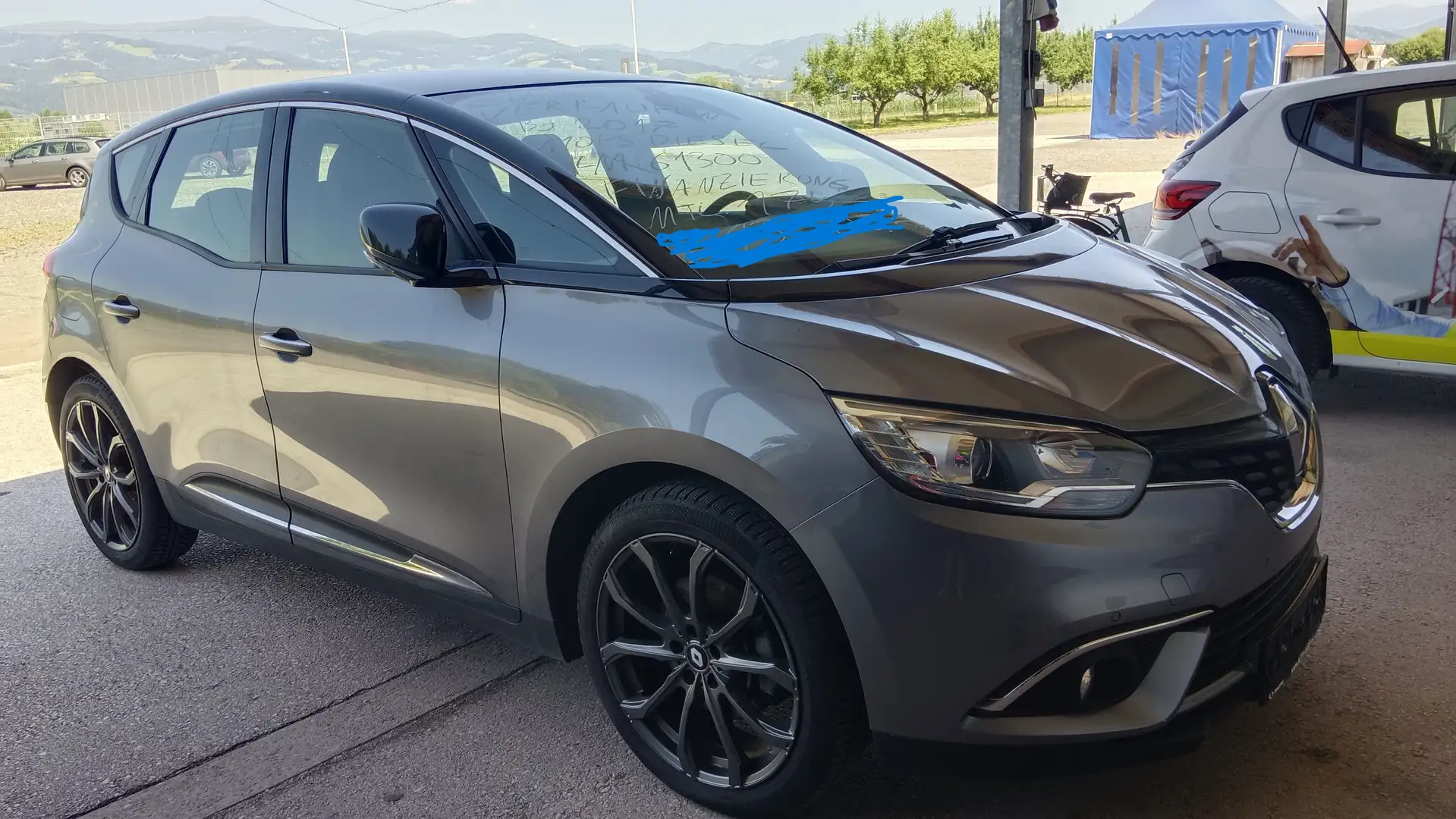 Renault Scenic Scénic Energy dCi 110 Intens Intens Grau - 1