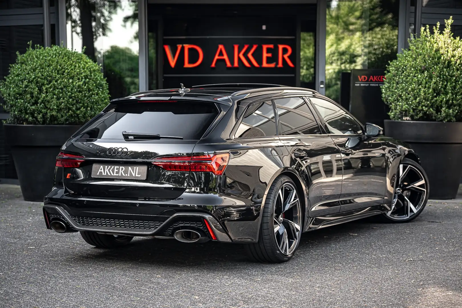 Audi RS6 Dynamic Plus | Carbon Ext. Pakket | Head-up | RS-D Zwart - 2