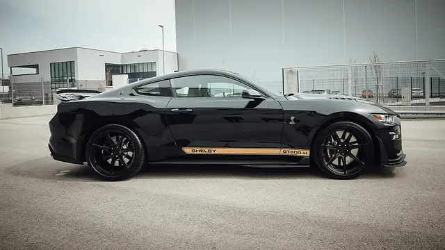 Ford Mustang Shelby GT500H NR 7 of 25 Ansicht 3