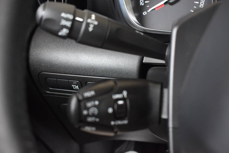 Citroen C3 C3 Aicross PT 110 Shine Navi DAB+ PDC Allwetter — photo 14