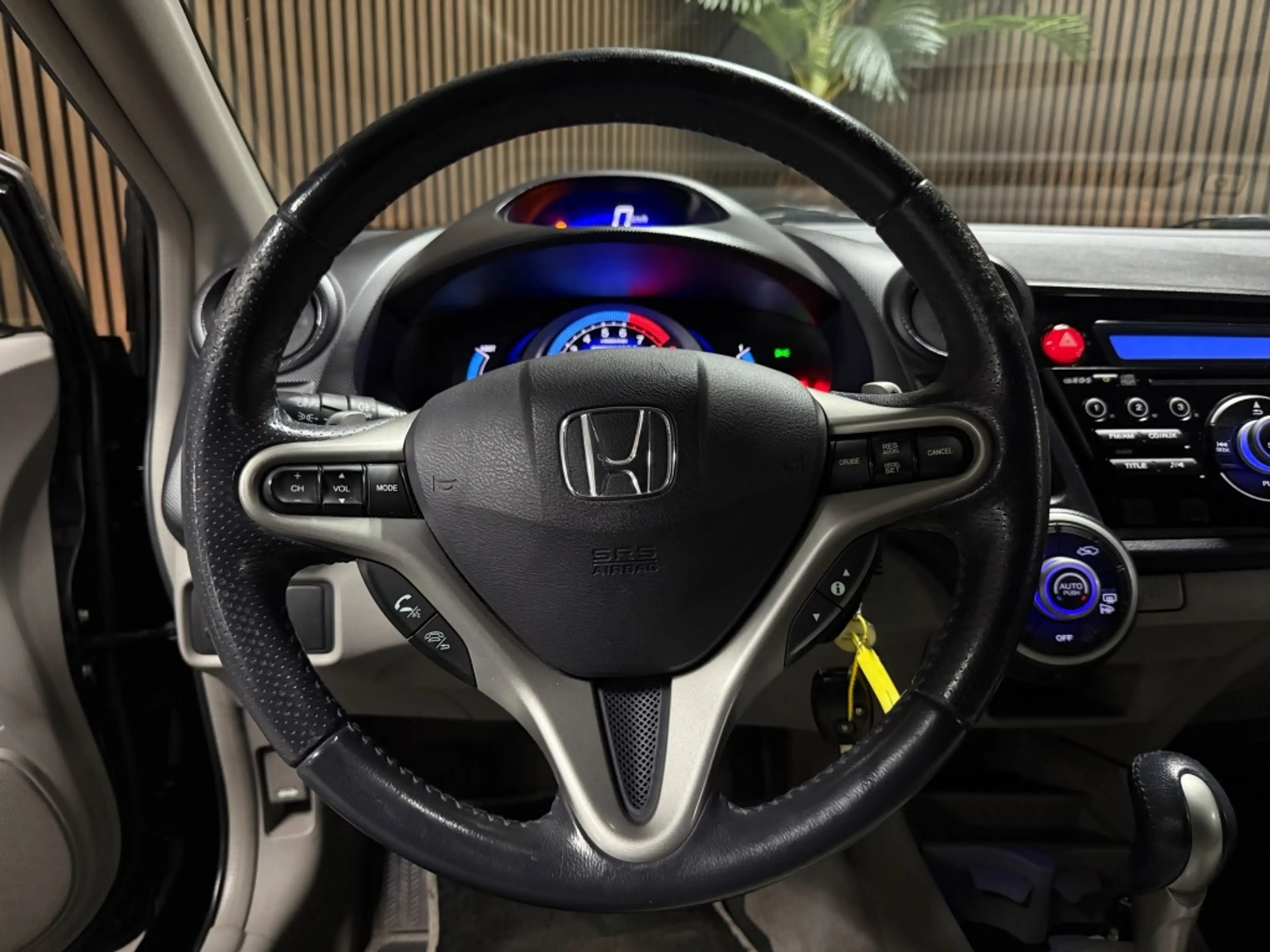 Honda Insight 1.3 Elegance — photo 9