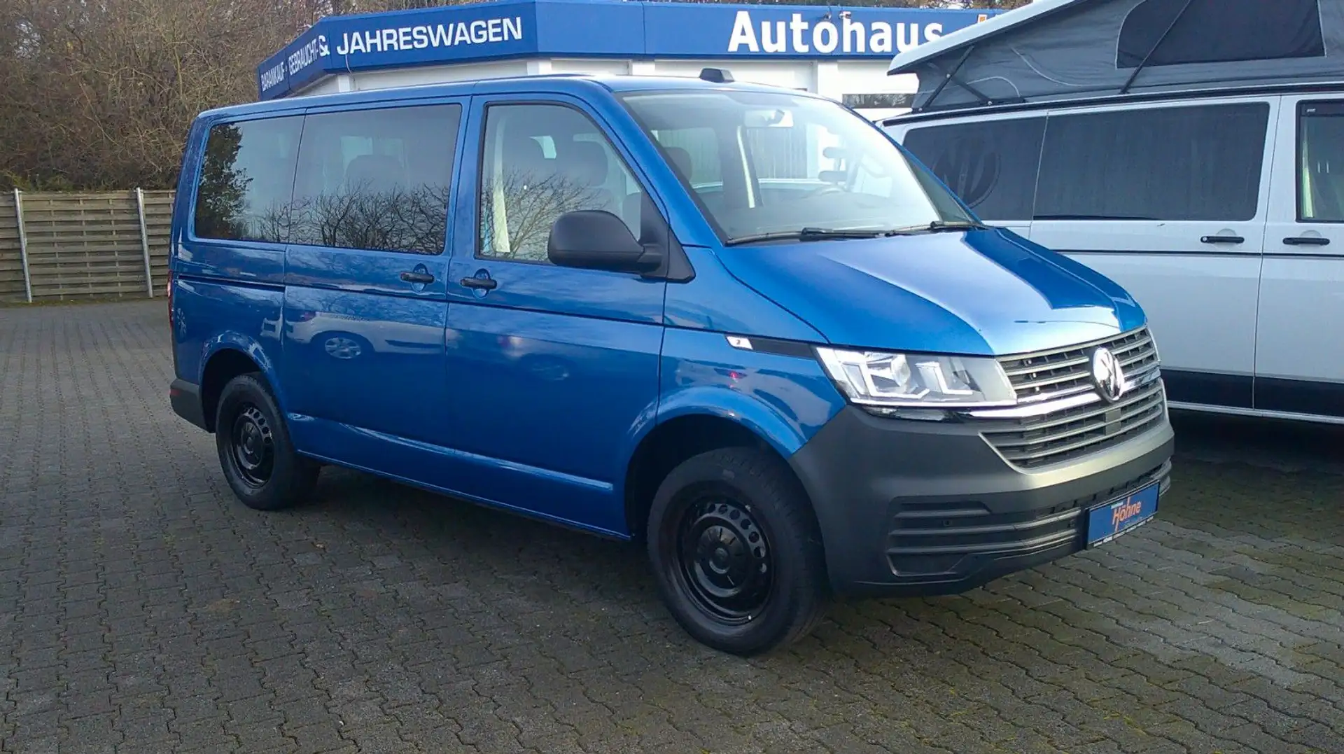 Volkswagen T6 Kombi T6.1 Kombi 9 Sitzer Standheizung Blau - 1