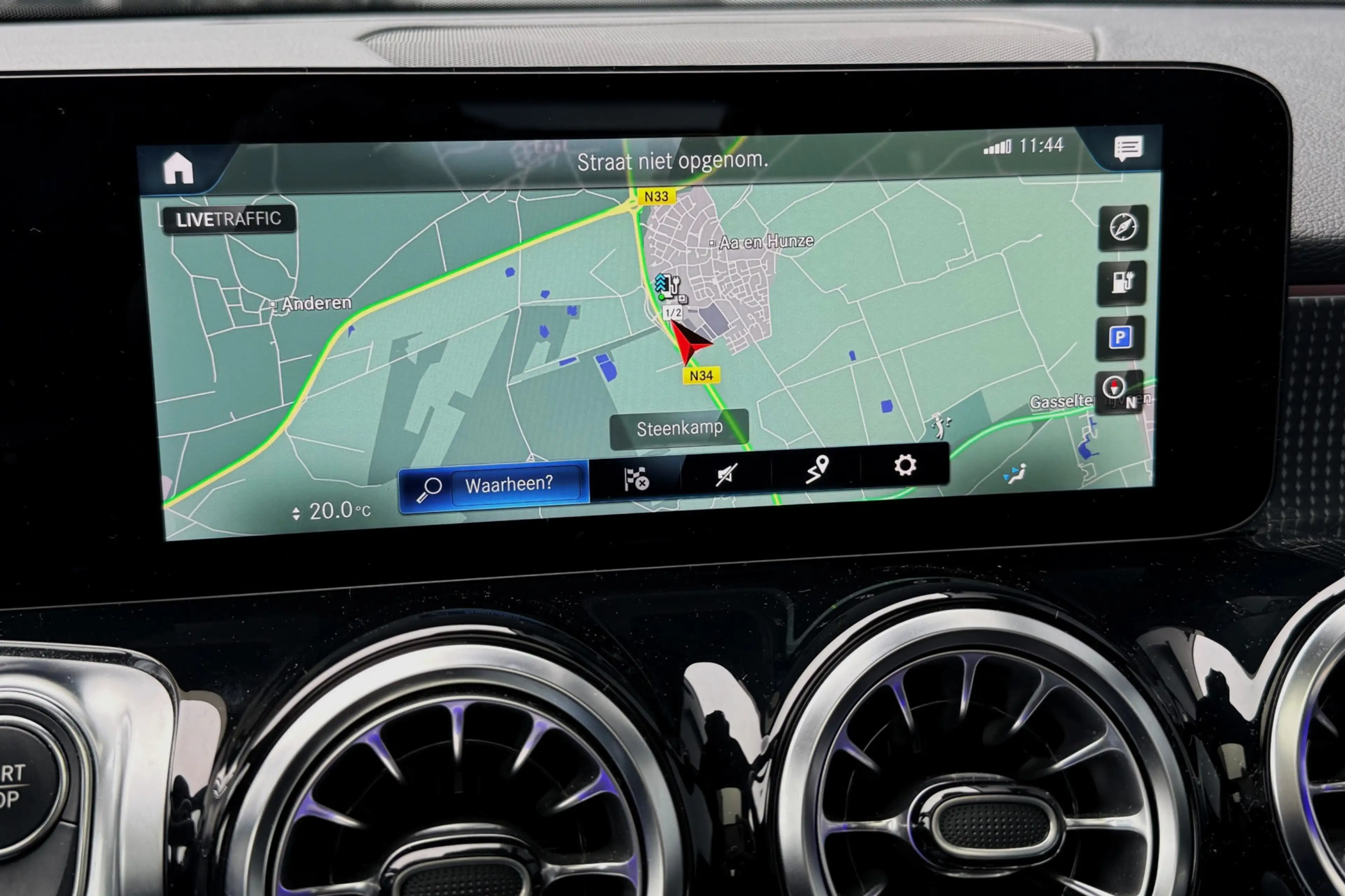 Mercedes-Benz EQB 300 4MATIC Luxury Line 67 kWh PANO BURMESTER SFEER 306 — photo 13