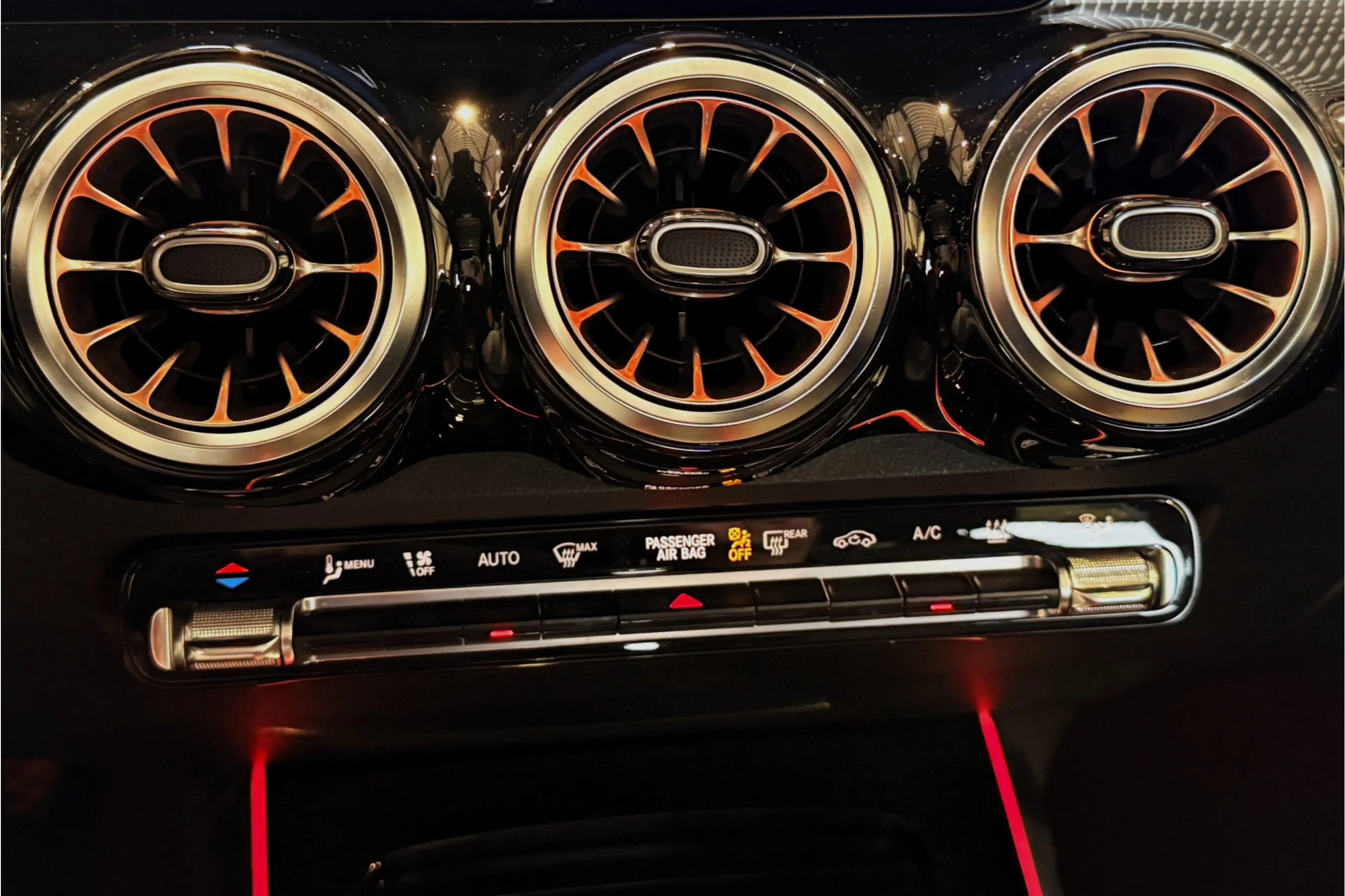 Mercedes-Benz EQB 300 4MATIC Luxury Line 67 kWh PANO BURMESTER SFEER 306 — photo 20