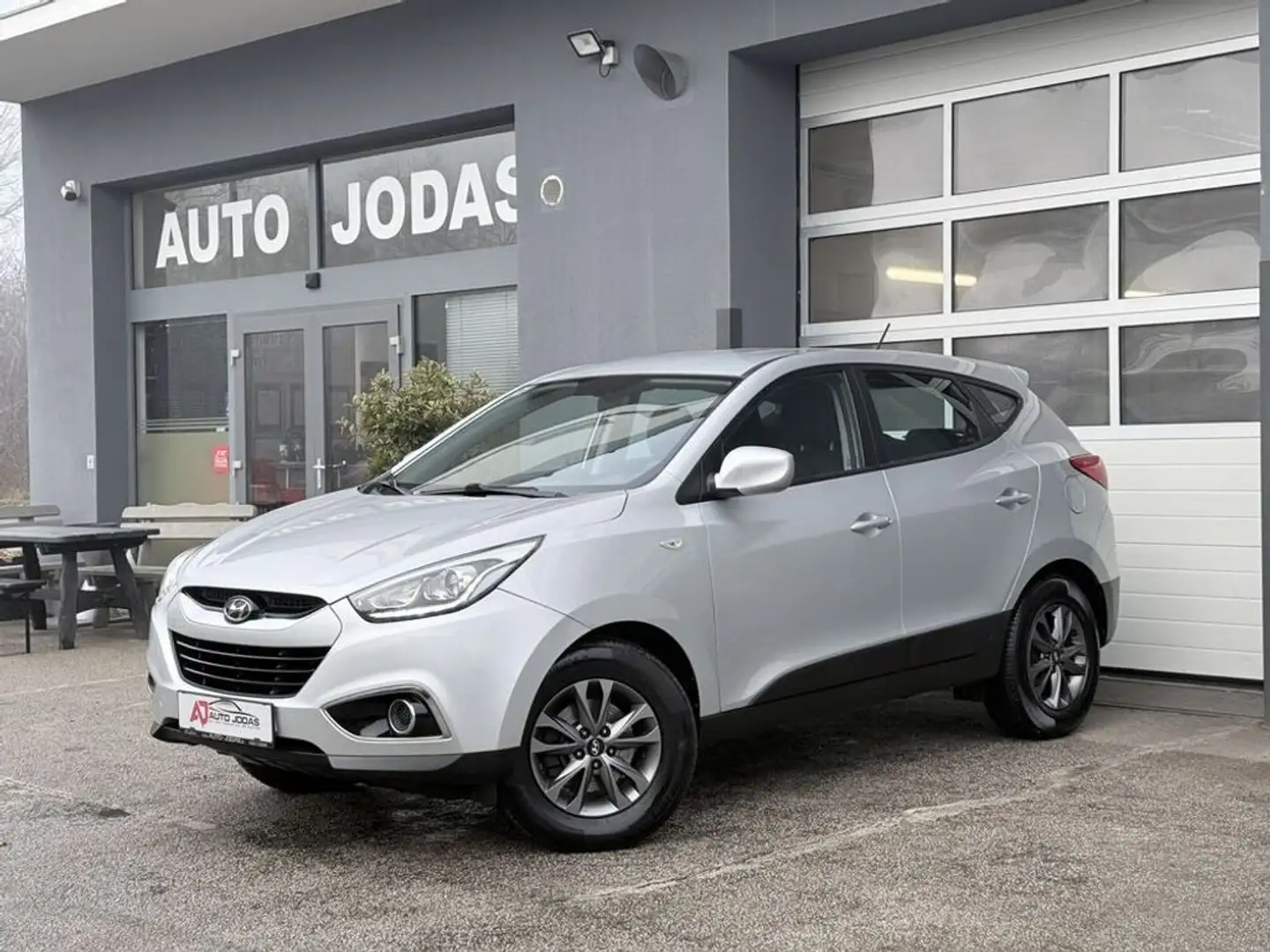 Hyundai iX35 1.7 CRDi Life **Freisprech/Tempomat** Silber - 2