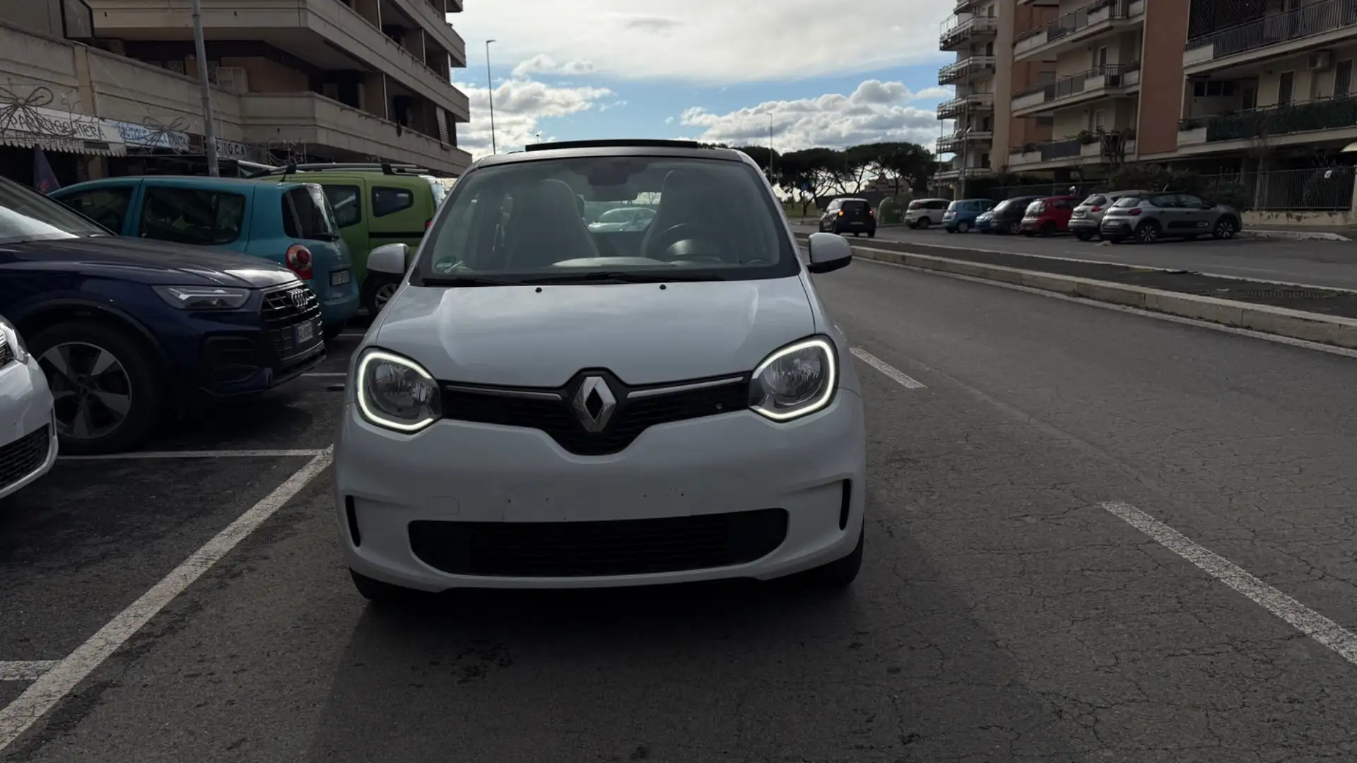 Renault Twingo SCe 65 CV LIMITEED TETTO APRIBILE LED PDC BLUETOOT Bianco - 1
