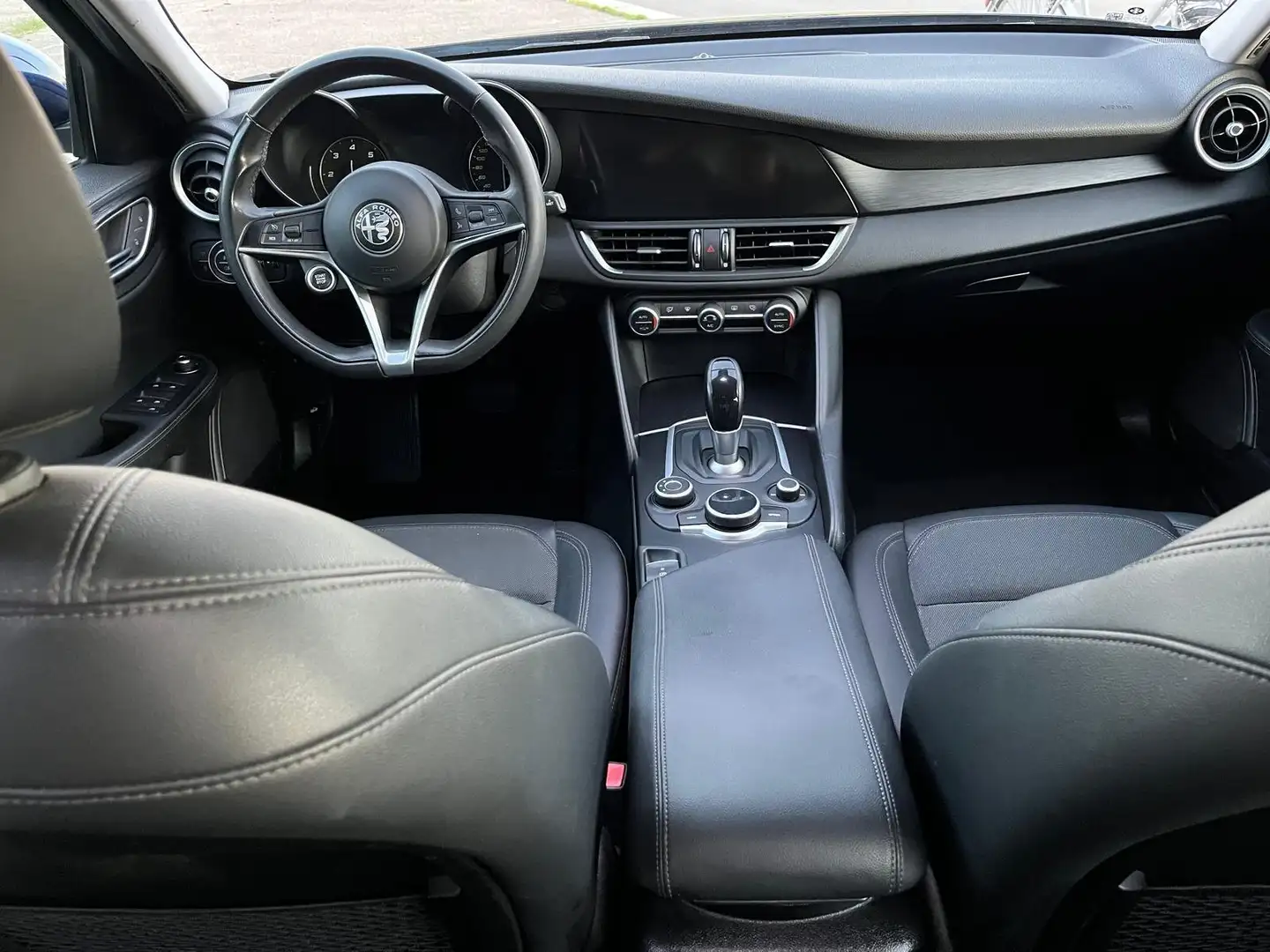 Alfa Romeo Giulia Giulia 2017 2.2 t Super 150cv auto Blu/Azzurro - 2
