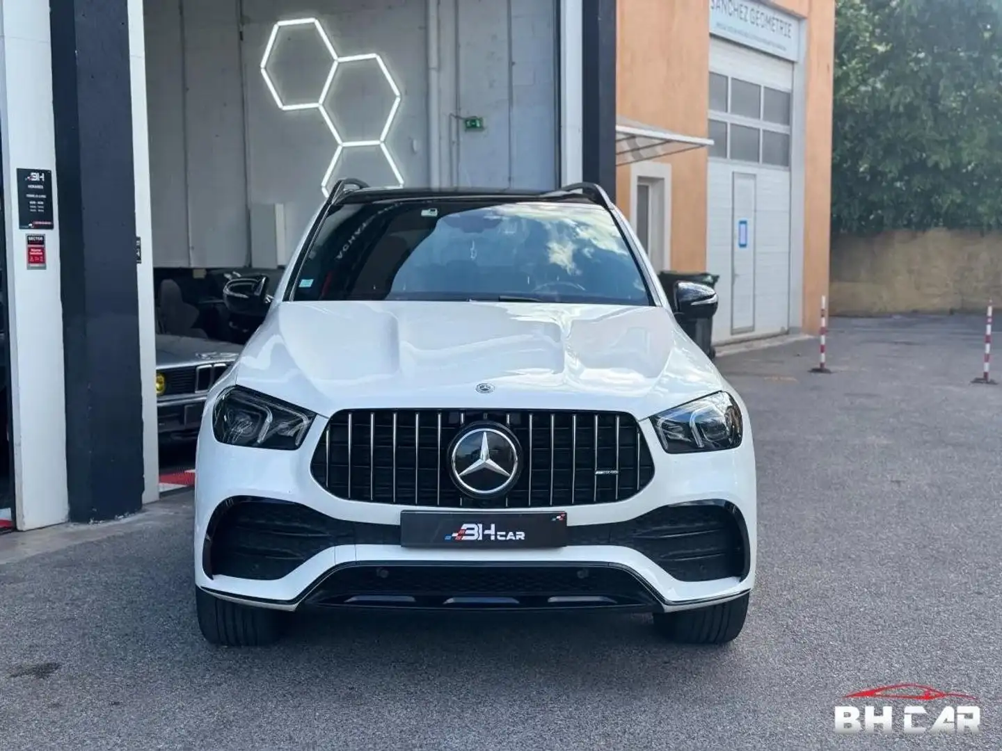 Mercedes-Benz GLE 450 classe 3.0 450 365 eq-boost mhev hybrid amg line 4 - 2