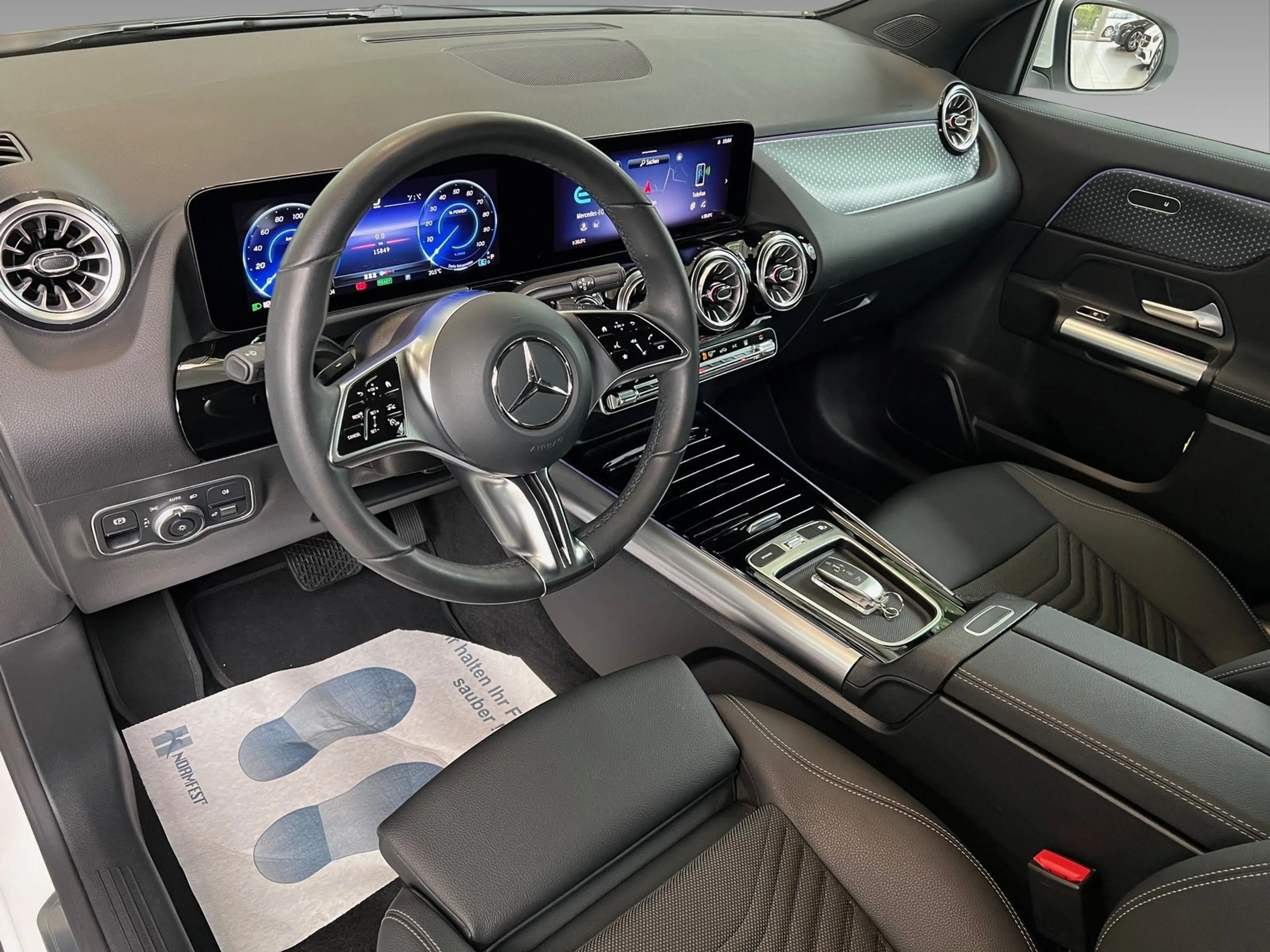 Mercedes-Benz EQA 300 4M Progressive Advanced — photo 12