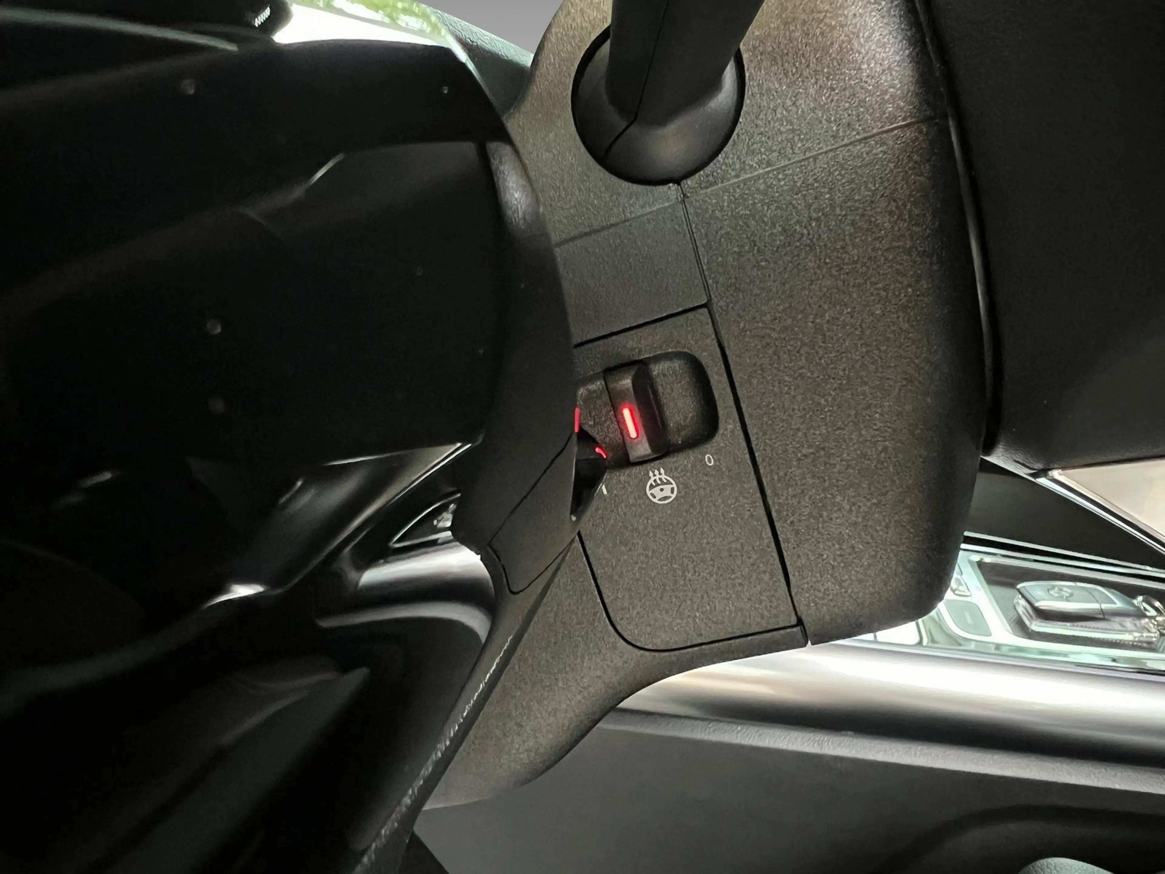 Mercedes-Benz EQA 300 4M Progressive Advanced — photo 14