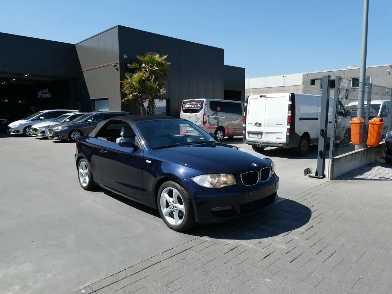 BMW 118