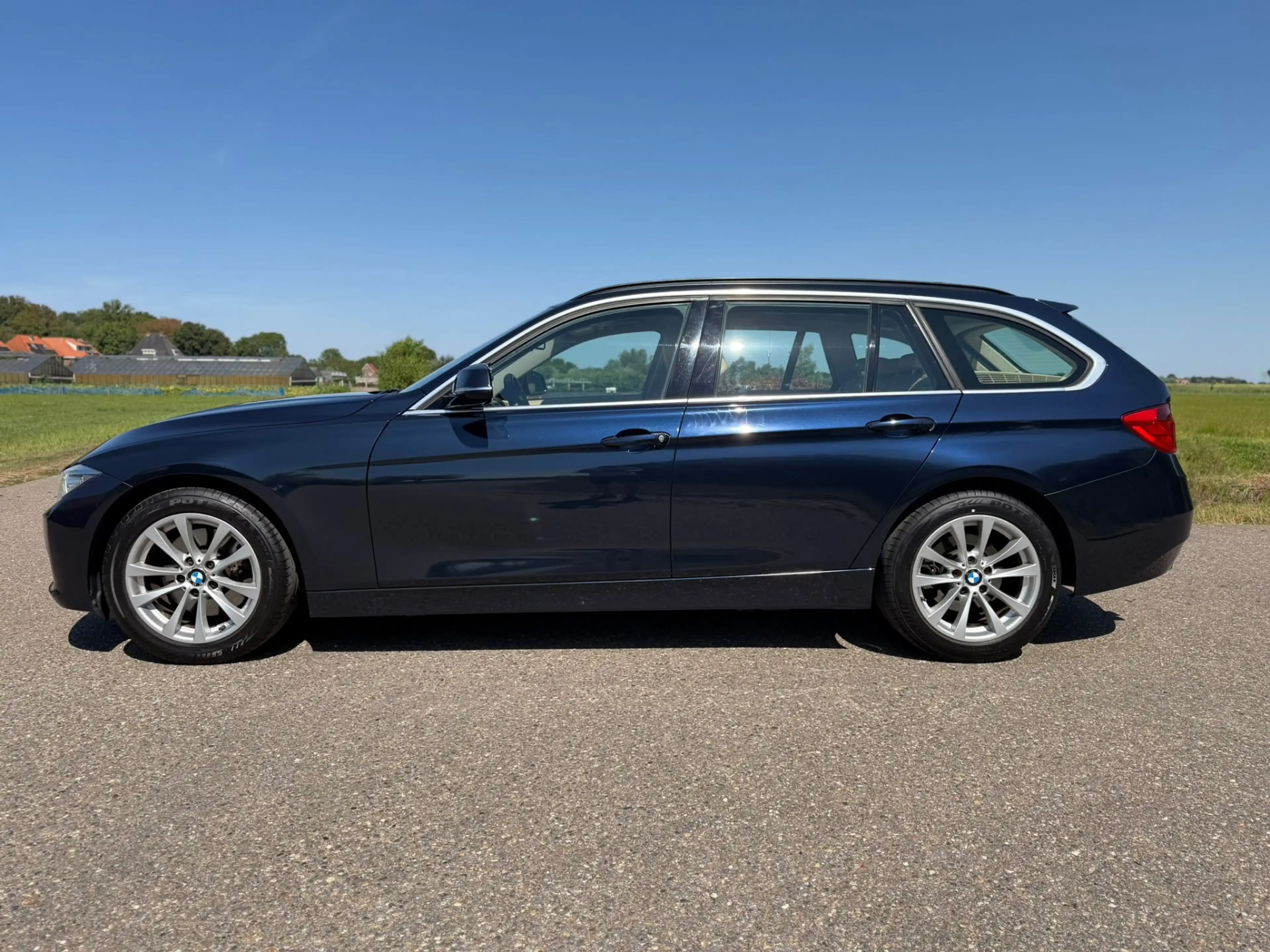 BMW 328 3-serie Touring 328i Upgrade Edition / Automaat / — photo 3