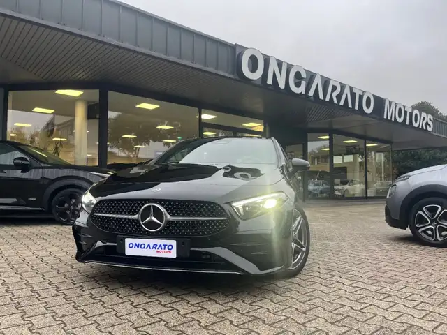 Mercedes-Benz A 200 A 200 d Automatic AMG Line Advanced Plus