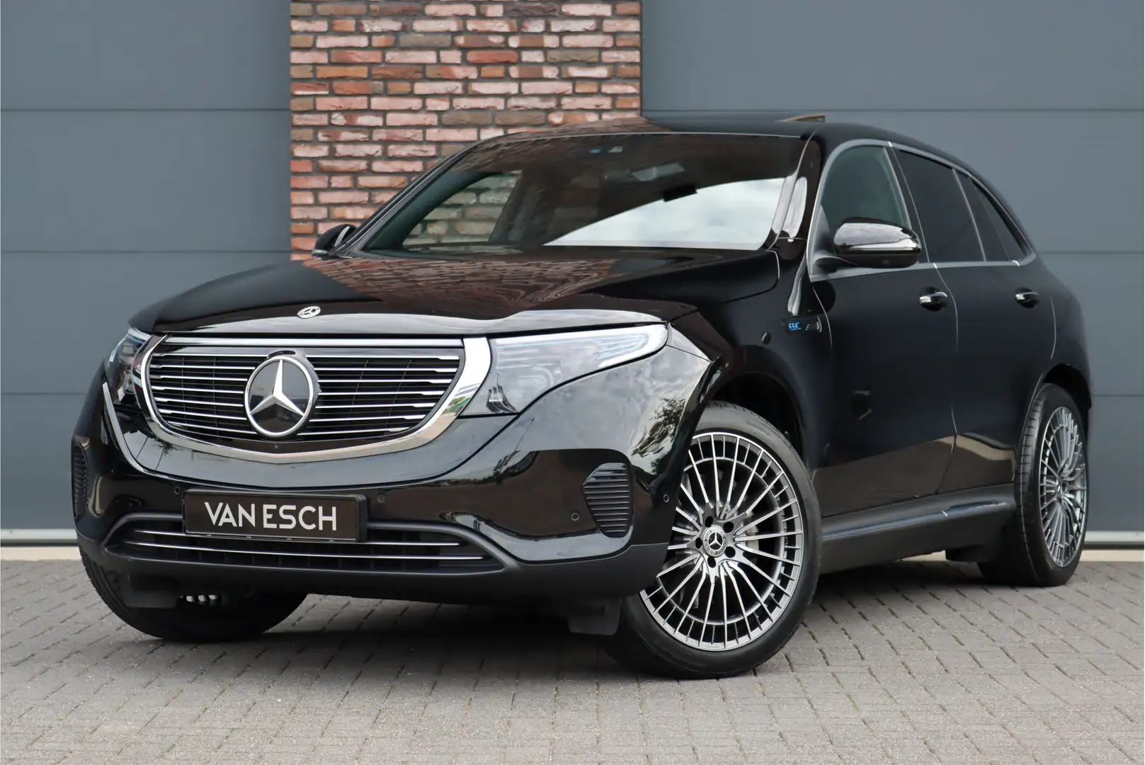 Mercedes-Benz EQC 400 4-MATIC Business Solution 80 kWh, 45.000,- netto! Zwart - 1