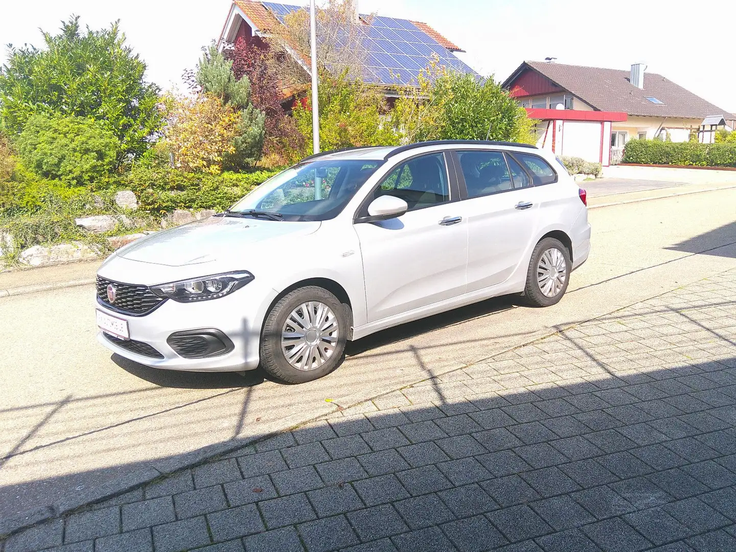 Fiat Tipo Easy NAVI-PDC TOPZUSTAND Silber - 1