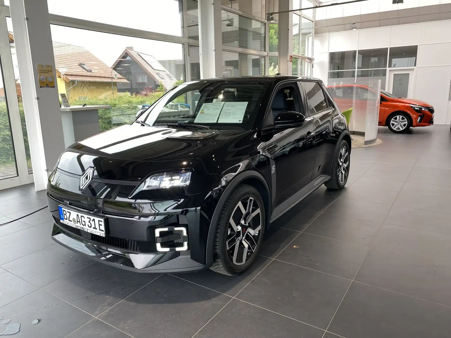 Renault R 5 E-Tech 100% elektr. Techno 120 Urban Rangege Schwarz - 1