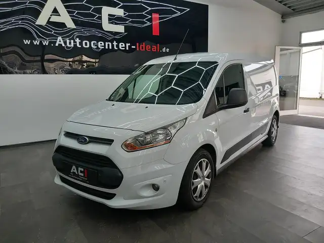 Ford Transit Connect view 3