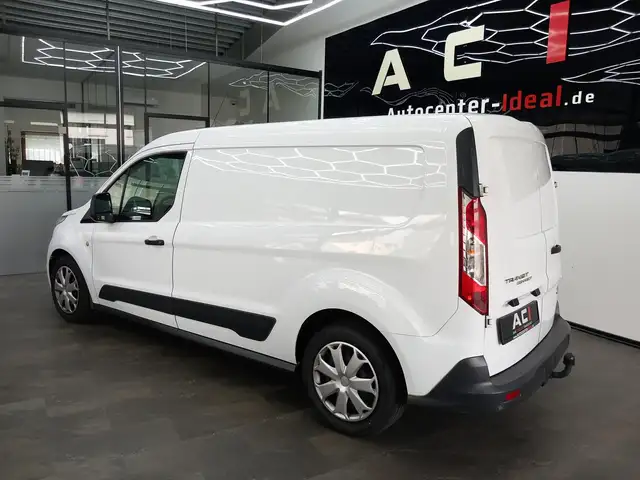 Ford Transit Connect view 6