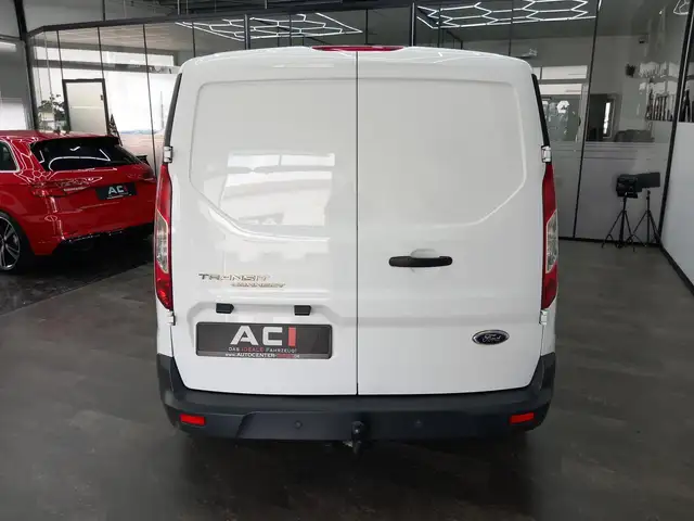 Ford Transit Connect view 8
