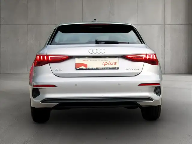 Audi A3 view 4