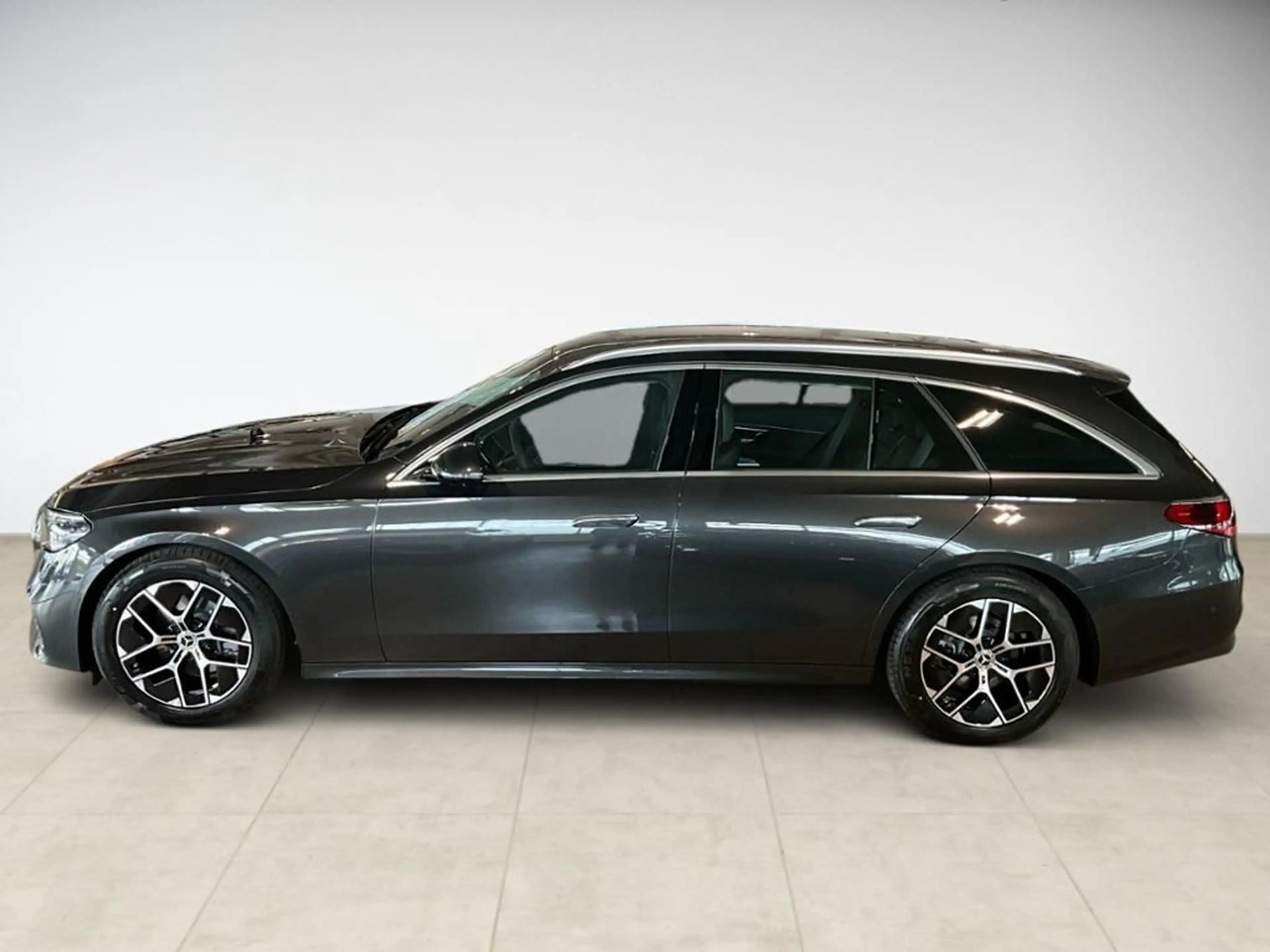Mercedes-Benz E 200 d T Edition AVANTGARDE 360 ACC AHK AUT LED — photo 3