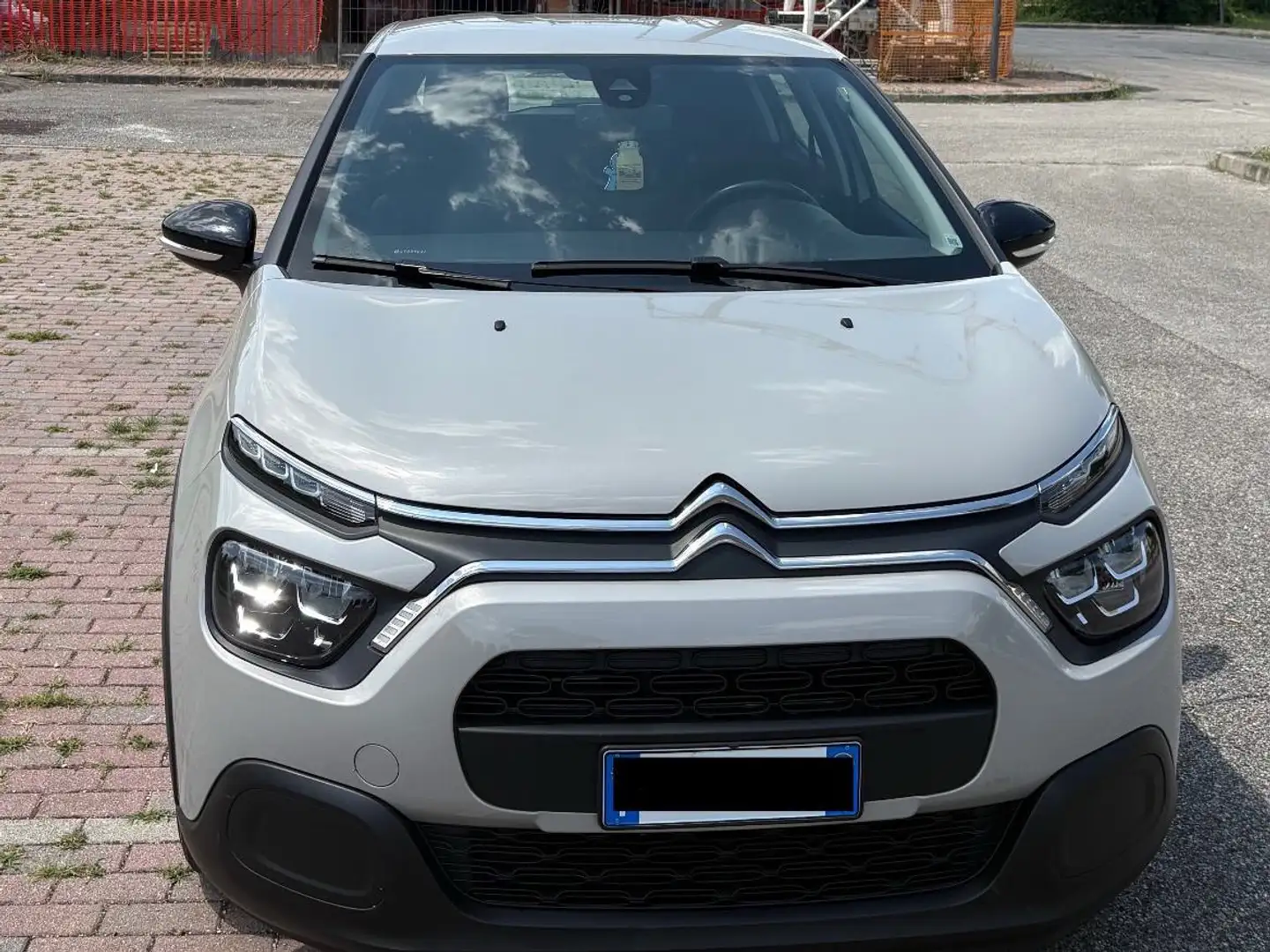 Citroen C3 C3 III 20171.2 puretech Feel Pack s Beige - 1