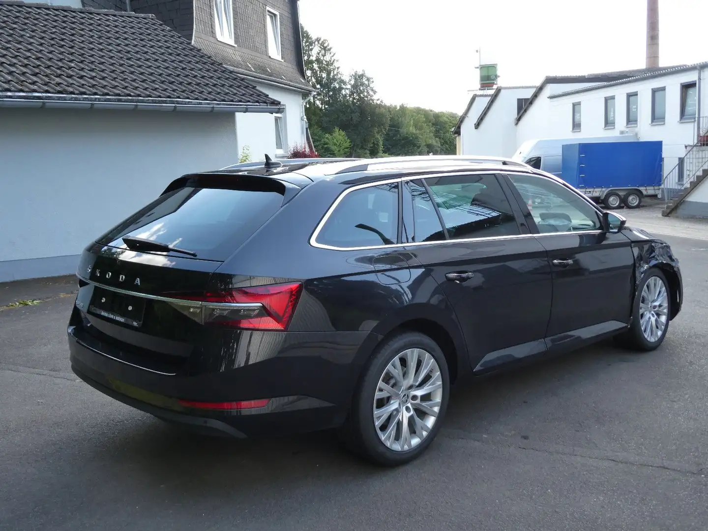 Skoda Superb 2.0 TDI DSG Navi/Virtual/Kamera/Webasto Nero - 2