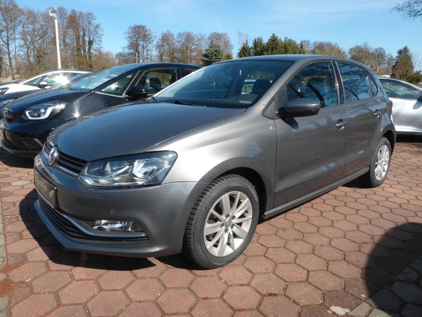 Volkswagen Polo V Comfortline BMT/Start-Stopp, Klima Tempom Gris - 2