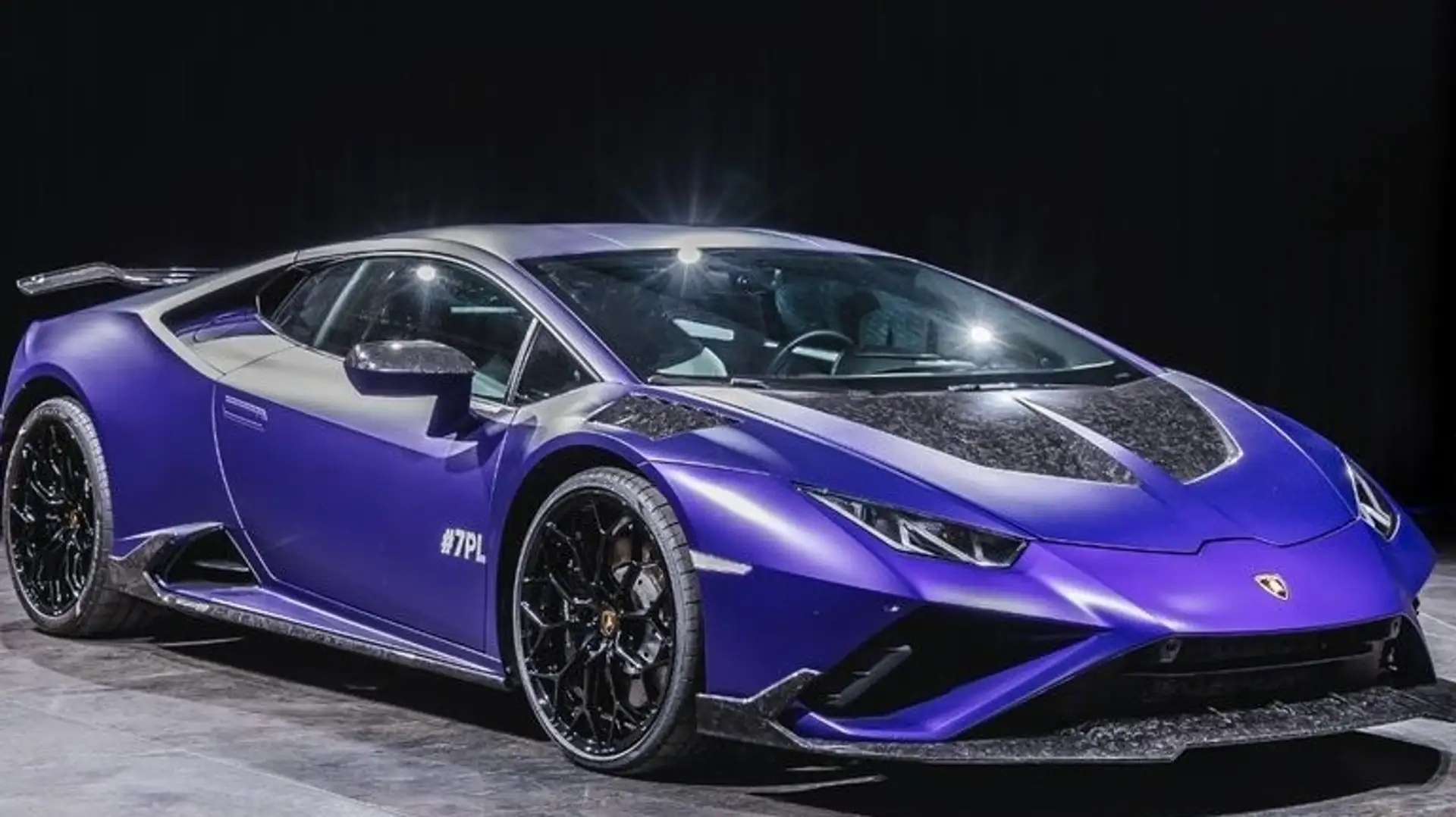 Lamborghini Huracán EVO RWD Fialová - 1