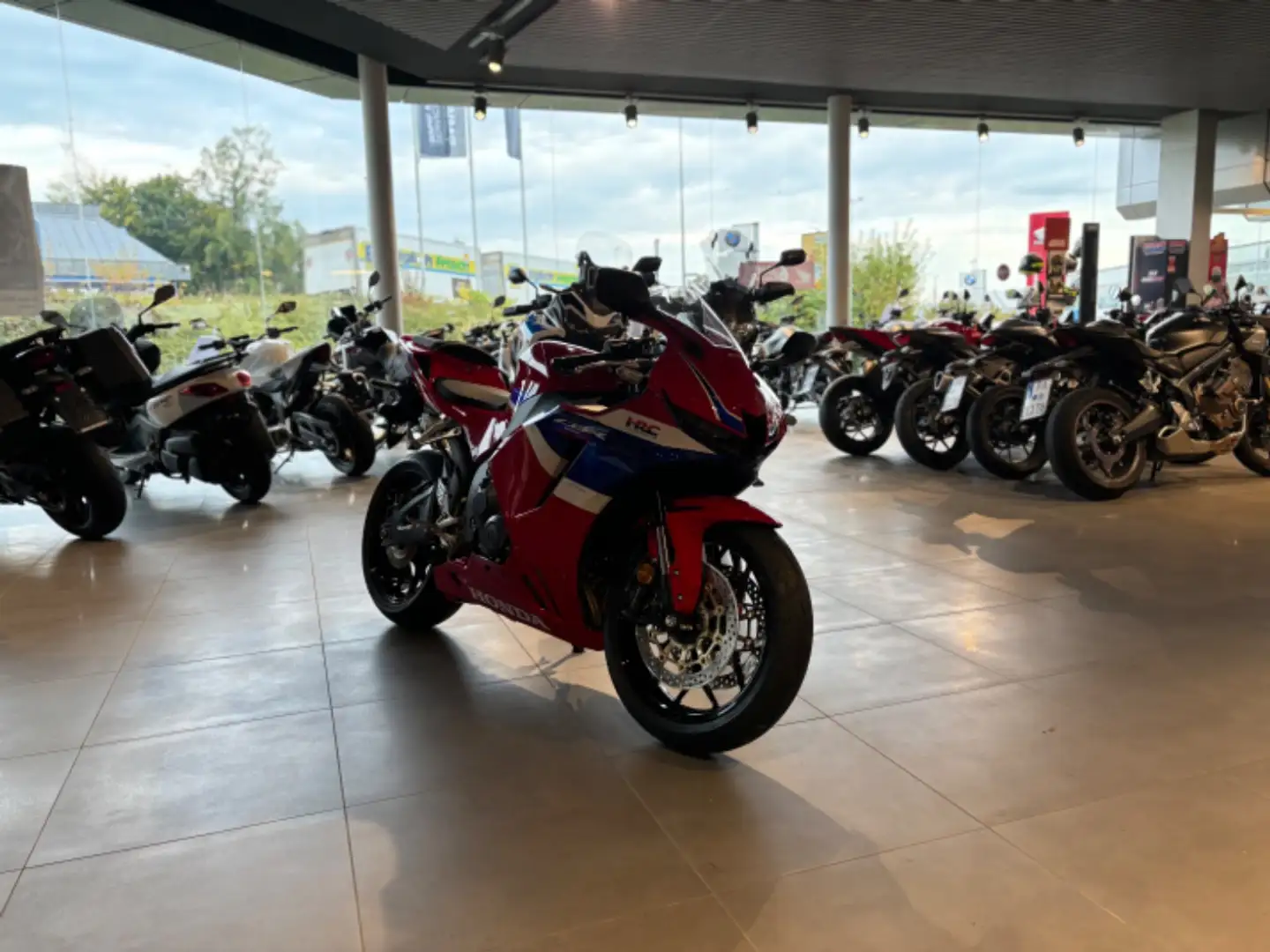 Honda CBR 600 RR Červená - 2