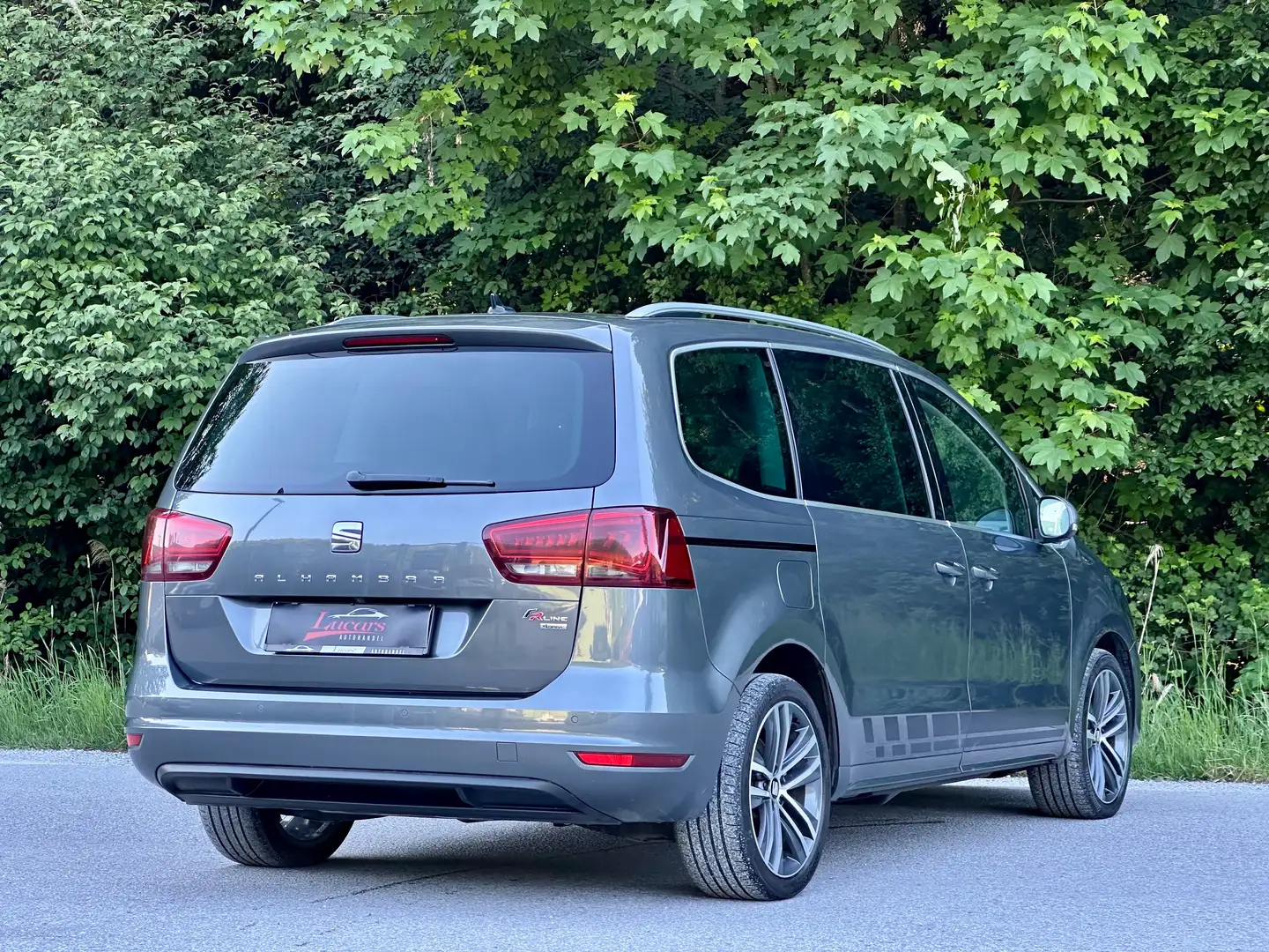 SEAT Alhambra 2.0 TDI FR-Line Aut 7SITZE*ALLRAD*SPORT*1Besitz Gris - 2