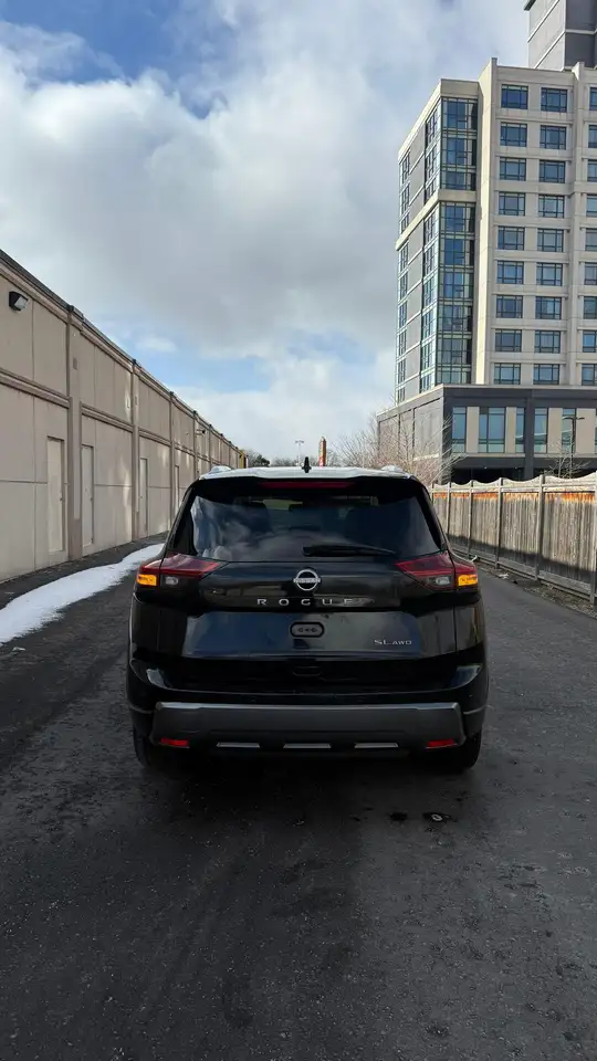 Nissan Rogue снимка Nissan Rogue
