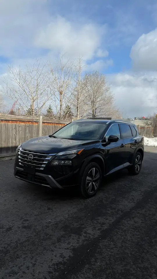 Nissan Rogue снимка Nissan Rogue