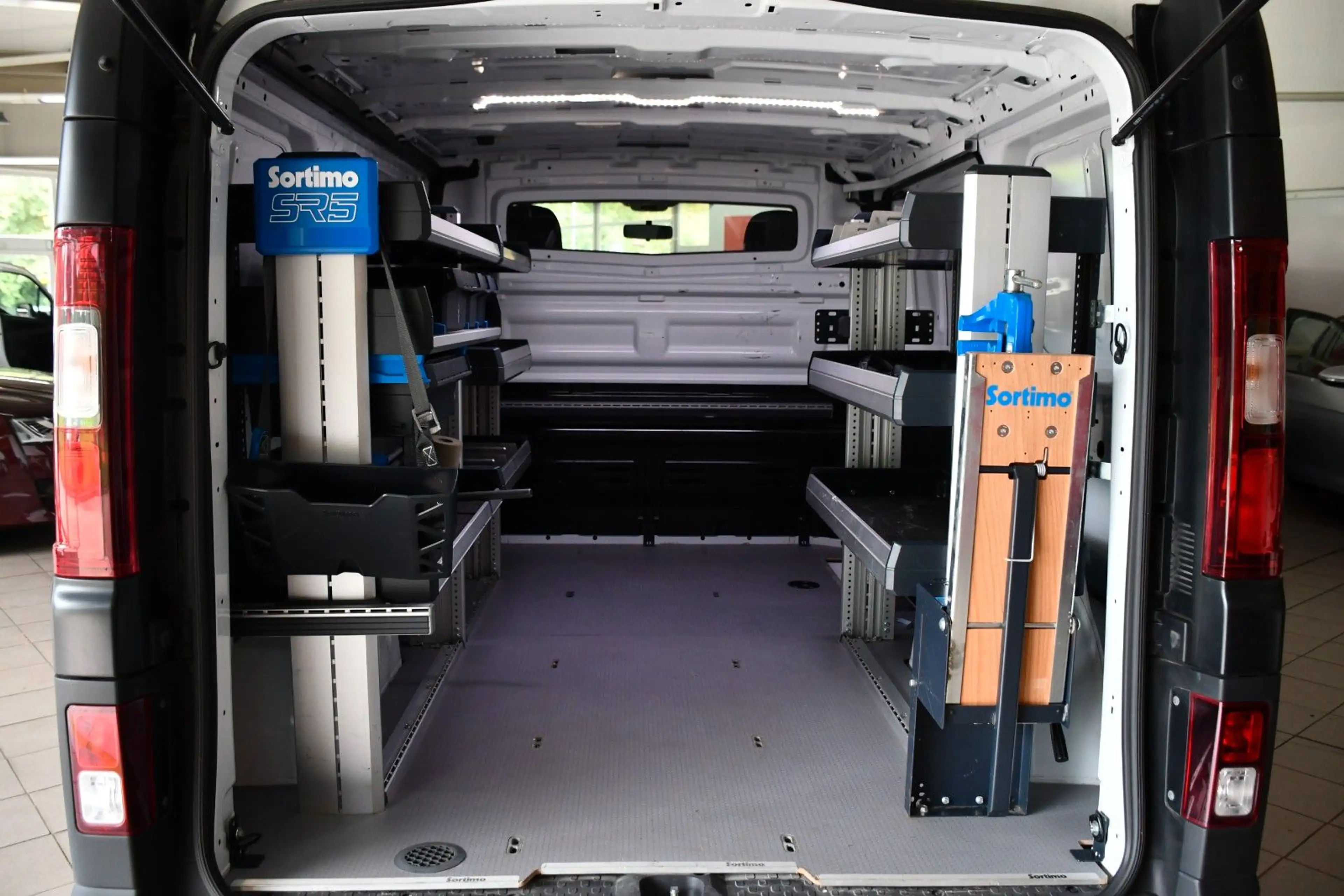 Renault Trafic Kasten L1H1 3,0t Komfort 2,0 LED SORTIMO — photo 10