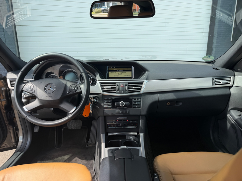 Mercedes-Benz E 350 Estate CGI Avantgarde 1EEIG/DEALERONDERHOUD/PANO/M — photo 15