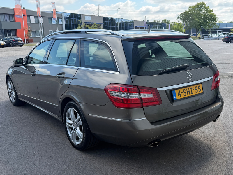 Mercedes-Benz E 350 Estate CGI Avantgarde 1EEIG/DEALERONDERHOUD/PANO/M — photo 4