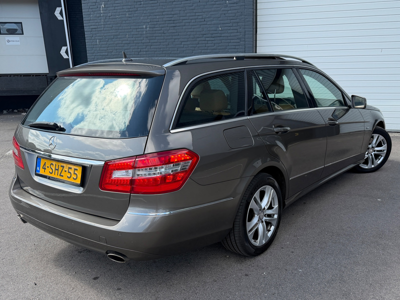 Mercedes-Benz E 350 Estate CGI Avantgarde 1EEIG/DEALERONDERHOUD/PANO/M — photo 11