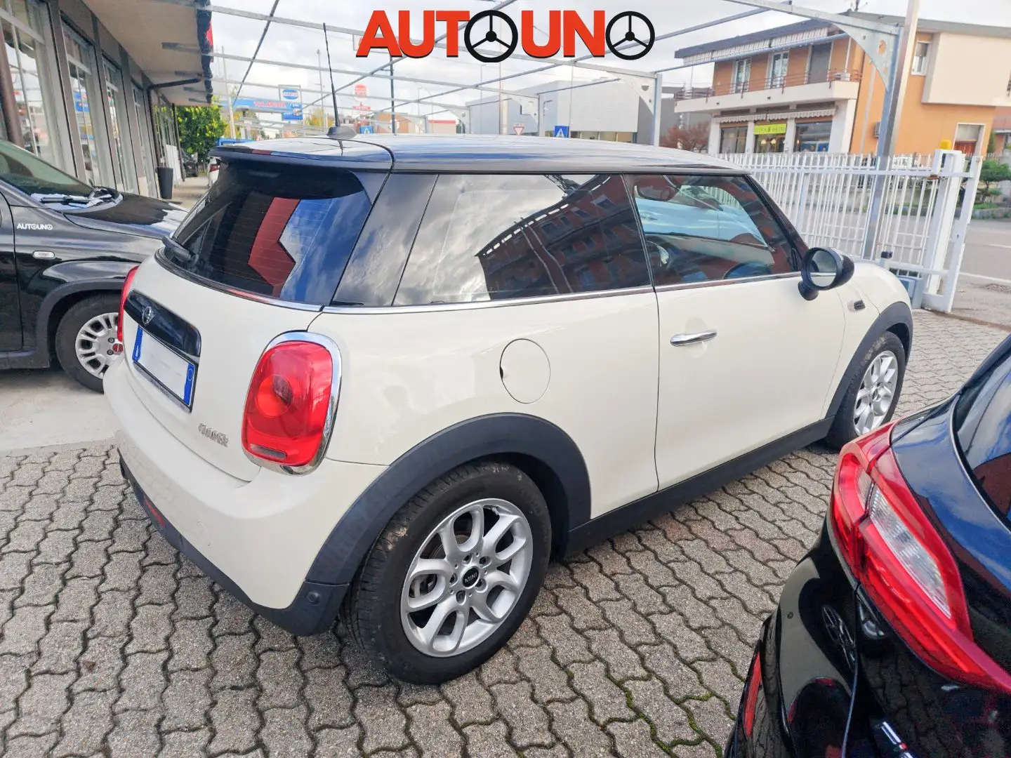 MINI Cooper Mini 1.5 Cooper Hype Beige - 2