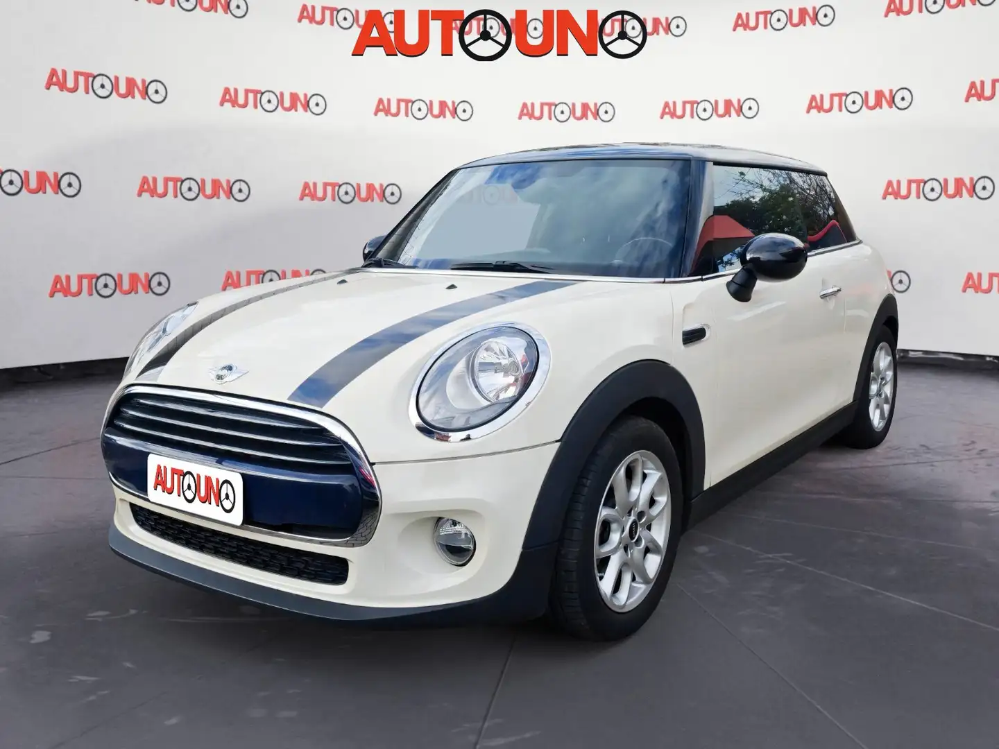 MINI Cooper Mini 1.5 Cooper Hype Beige - 1