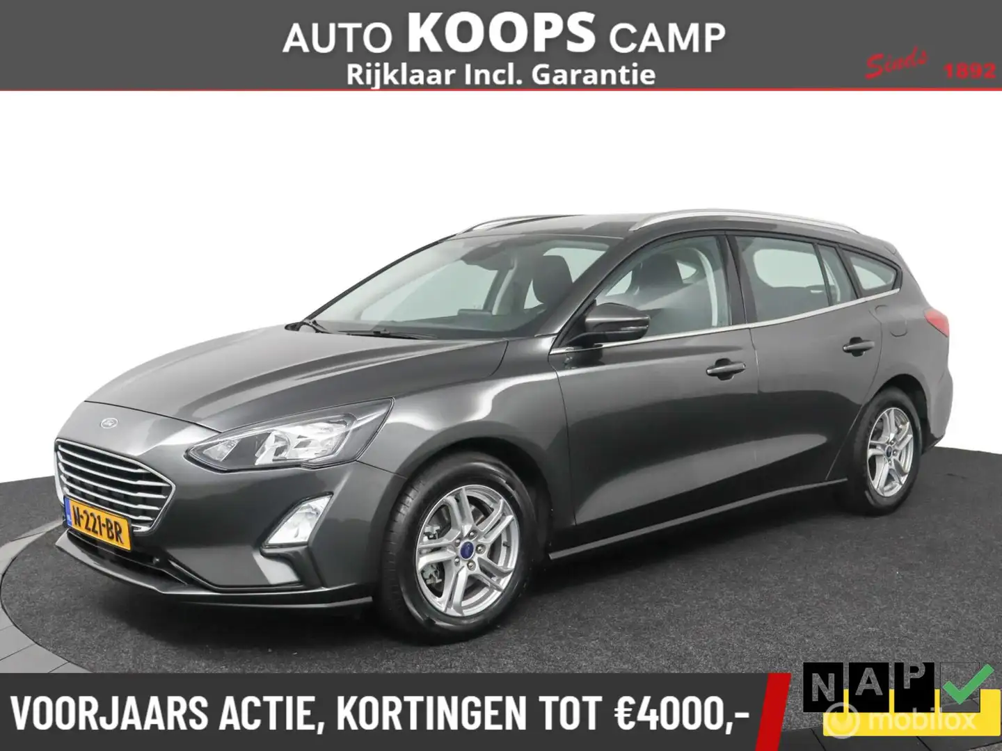 Ford Focus Wagon 1.0 EcoBoost Trend Edition Business | Naviga Grau - 1