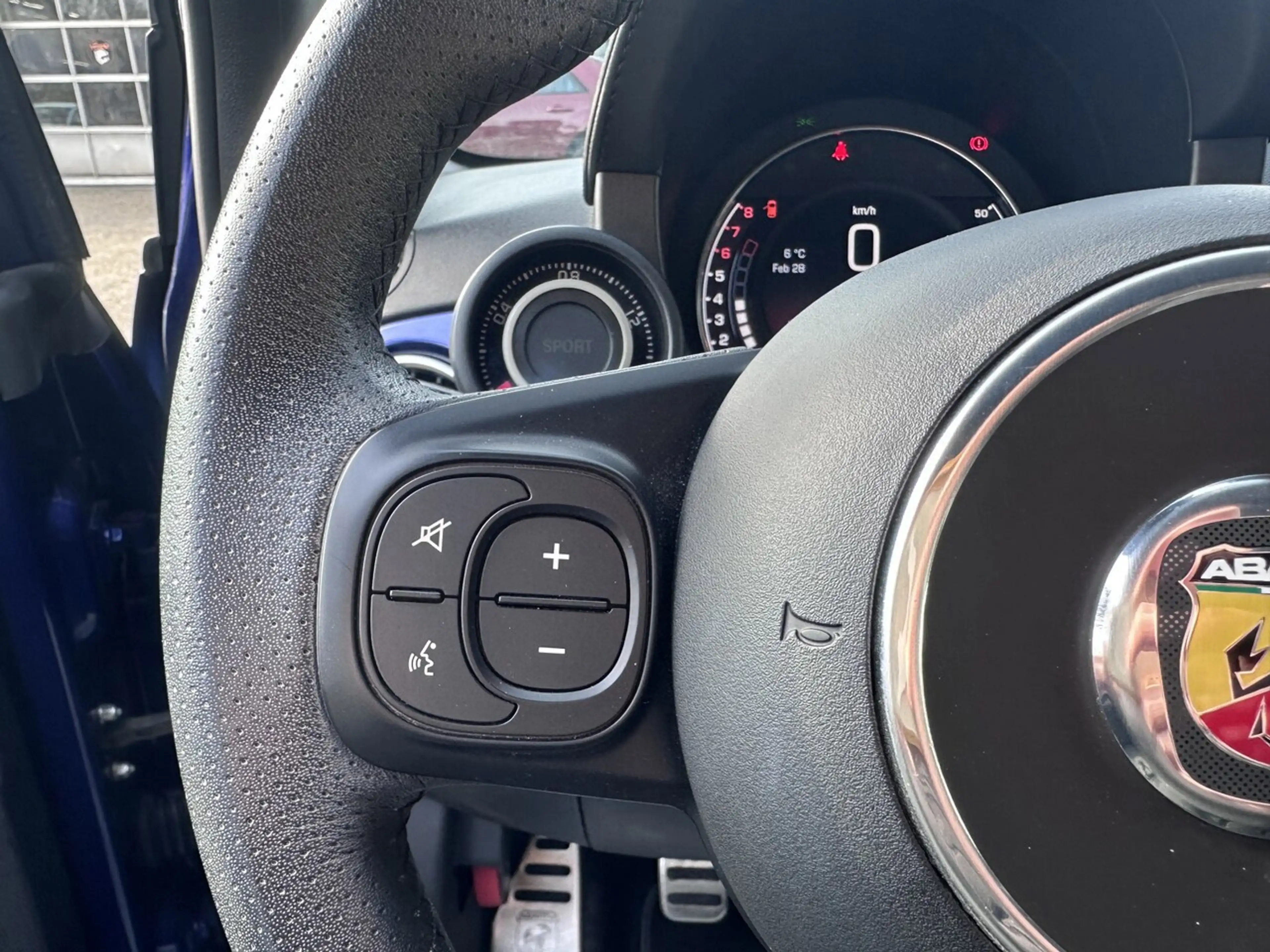 Fiat 500 Abarth 05M — photo 19