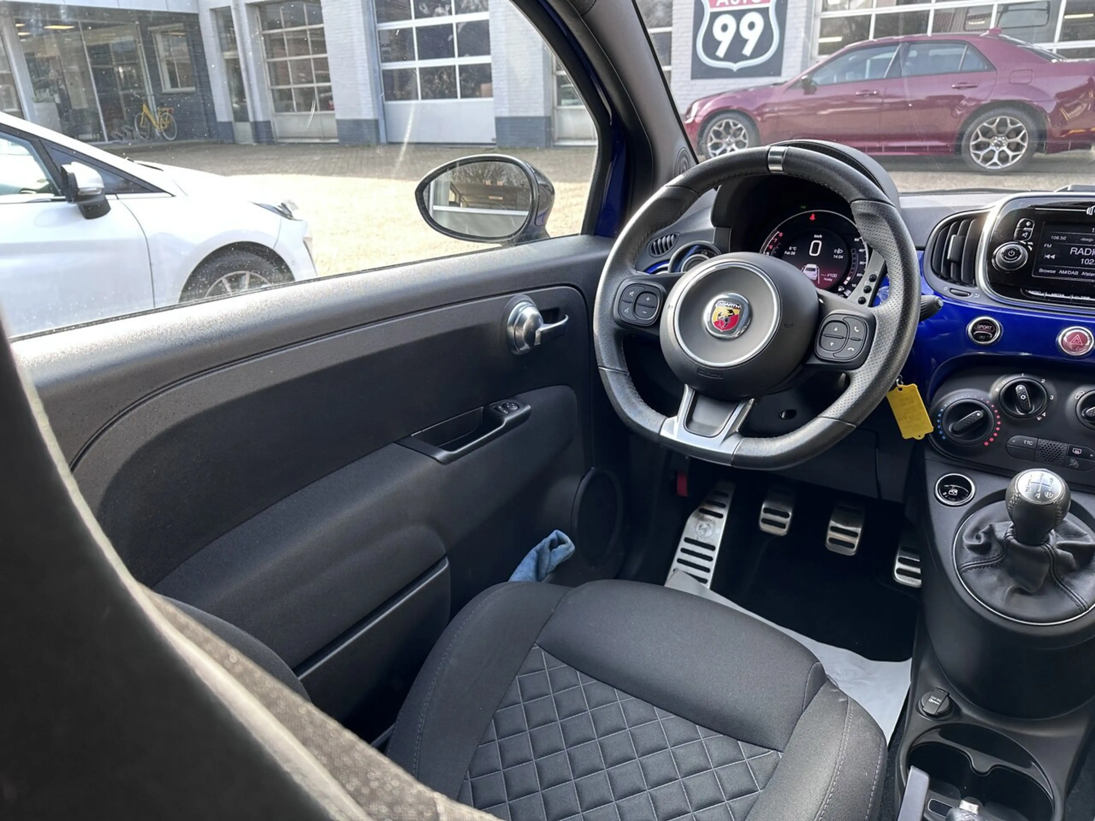 Fiat 500 Abarth 05M — photo 17