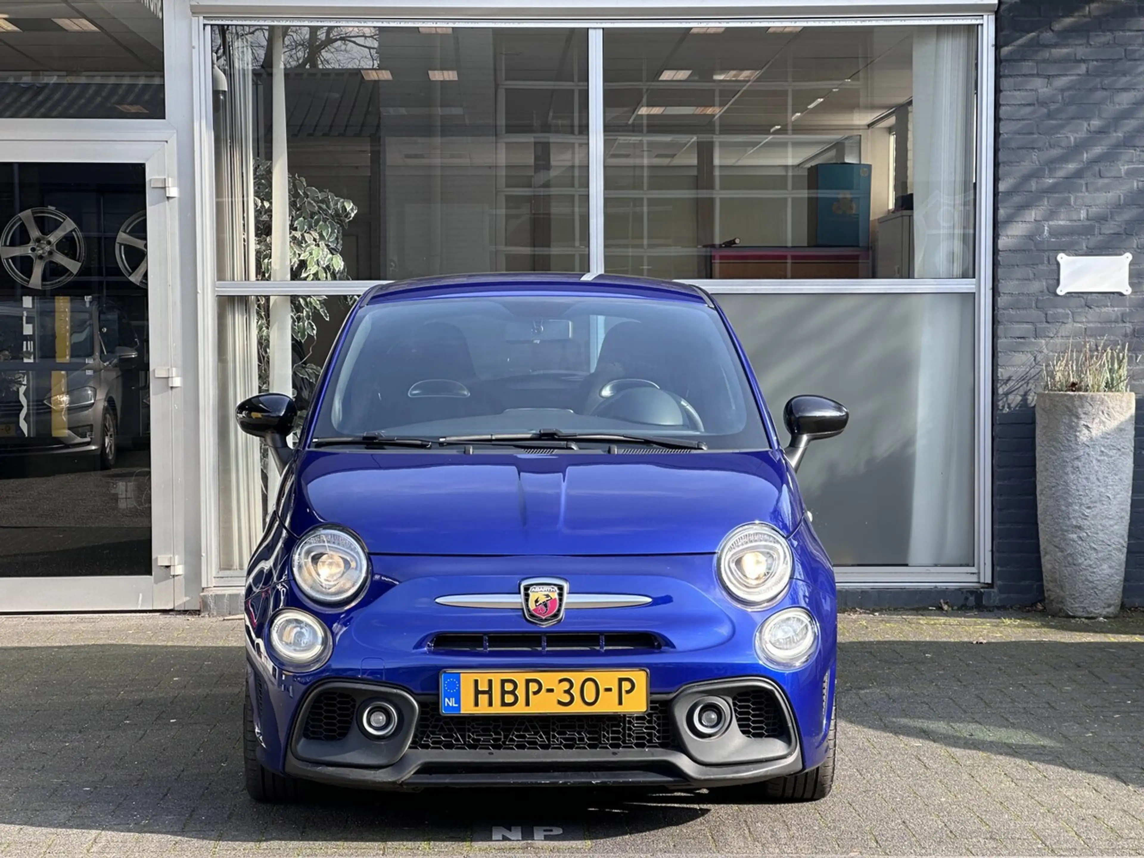 Fiat 500 Abarth 05M — photo 10