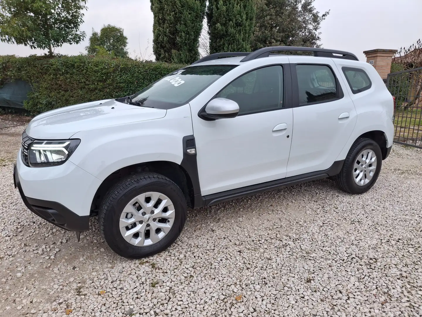 Dacia Duster Duster II 2021 1.0 tce Journey Gpl 4x2 100cv Wit - 1